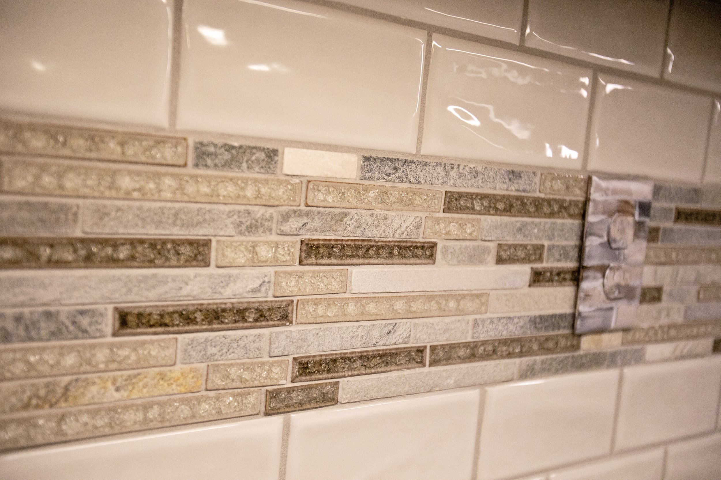 3x6 subway tiles and a mosaic in Leesburg, GA kitchen
