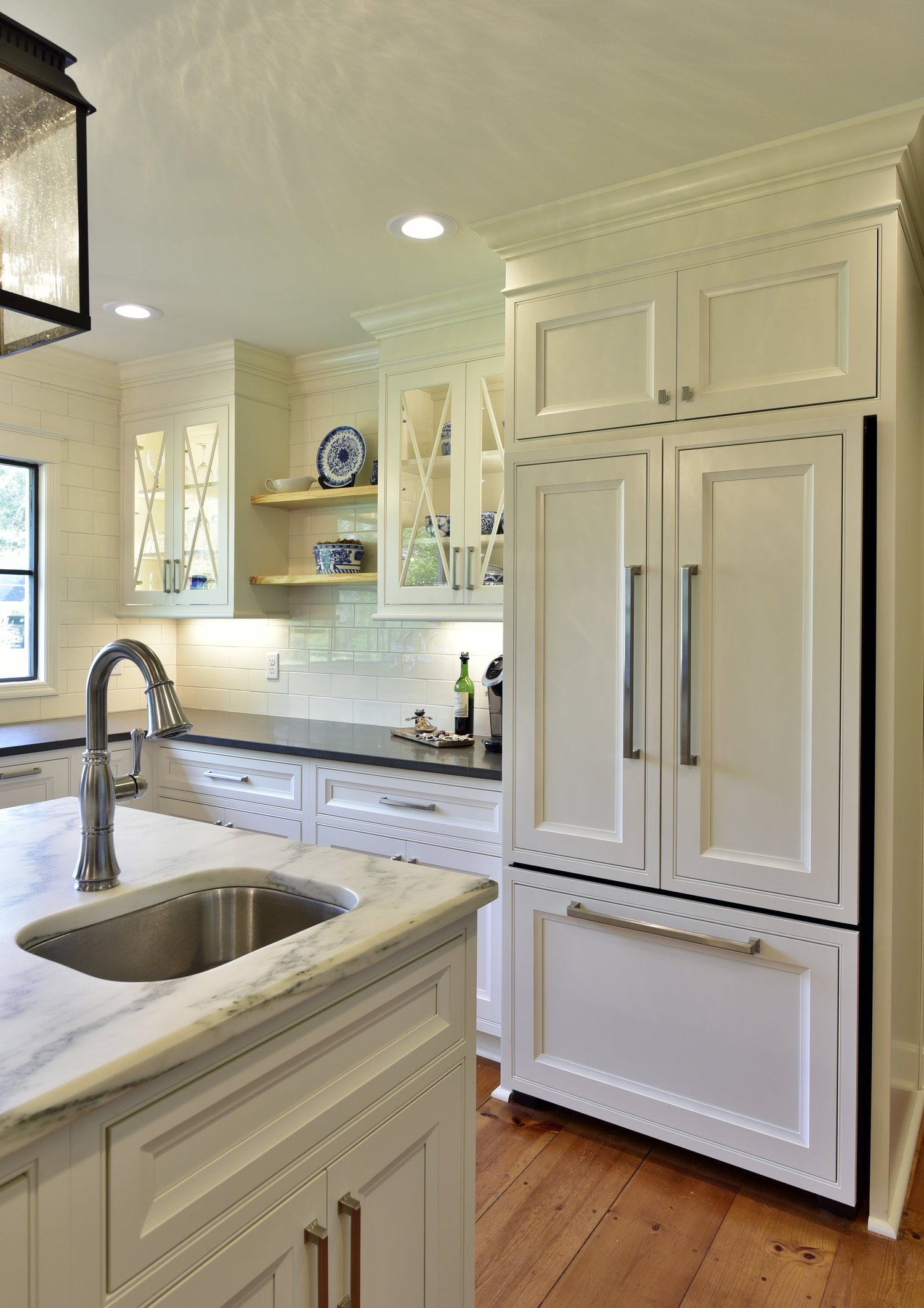 A Moment for Marble Kitchen Cabinetry
