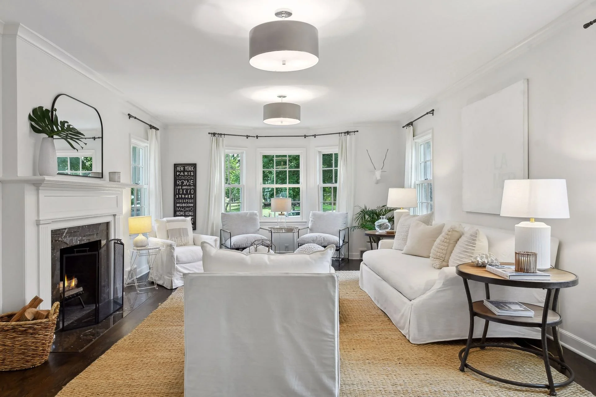 St. LOUIS PARK - 4000 Sunset Blvd. | $1,199,000