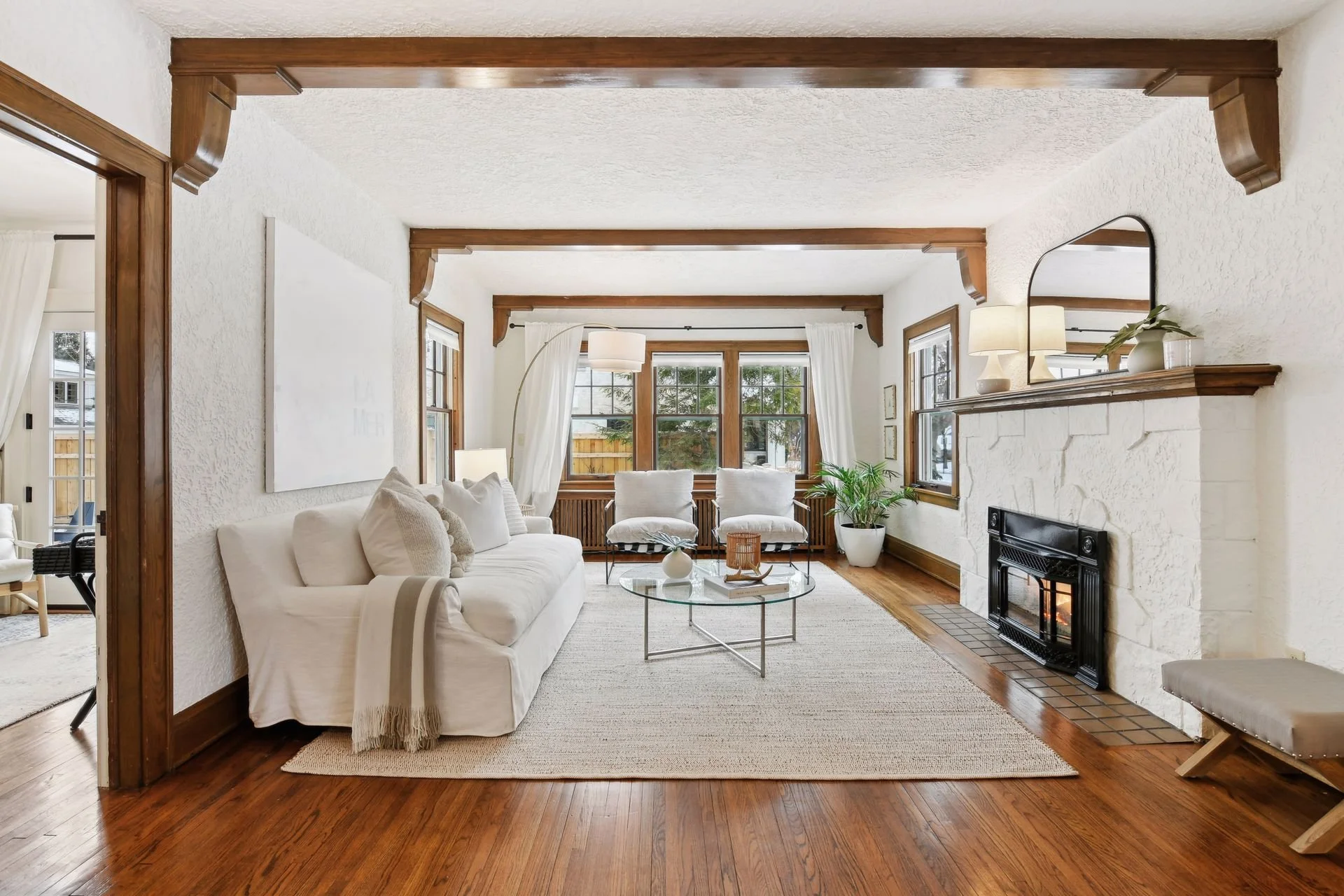EDINA - 4631 Arden Ave. | $1,495,000