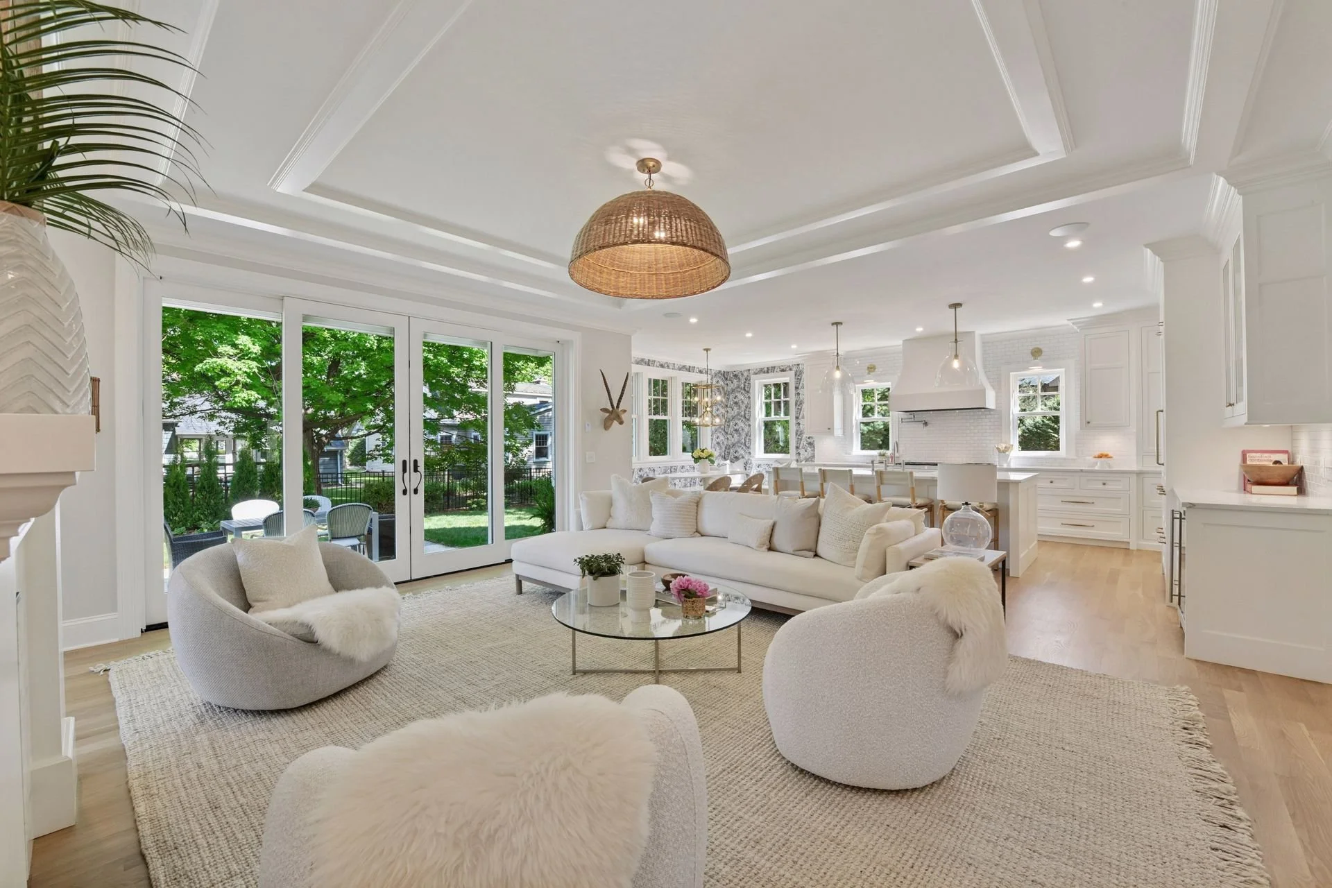 EDINA - 5117 Juanita Ave. | $3,500,000