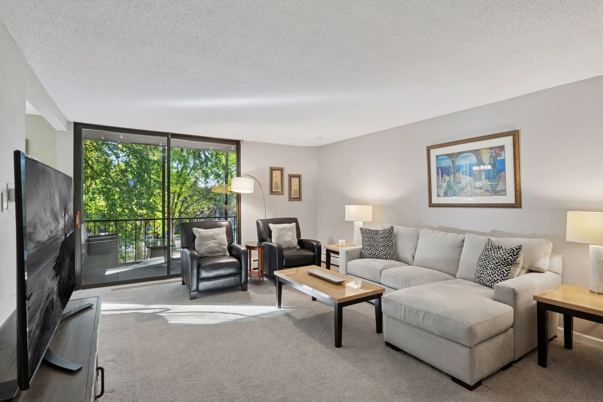 EDINA - 6085 Lincoln Drive, #214 | $269,900