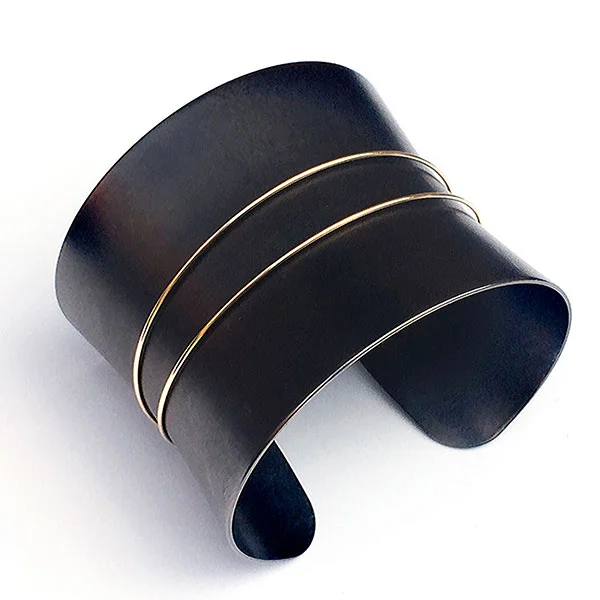 Sue Rosengard Jewelry My timeless designs in silver, gold and black are engaging, unique, and affordable. Inspired by the modernist movement, the elegant and understated sculptural designs are perfect for the modern woman and are intended to be enjoyed for a lifetime — Sue Rosengard www.suerosengard.com