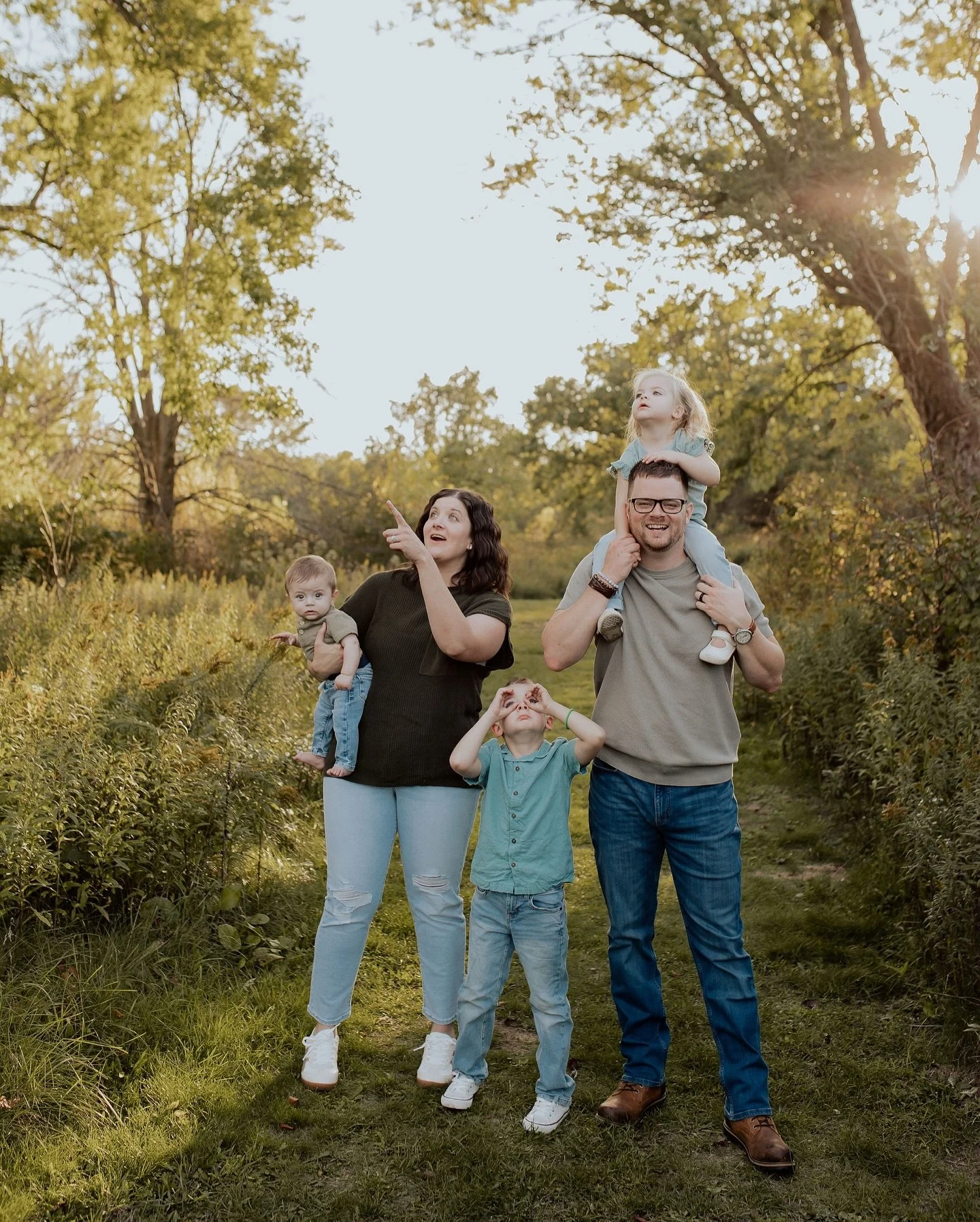 The Prichards 🤍

I absolutely love watching the kids&rsquo; personalities come out during these sessions the kids were so surprised when they spotted an airplane