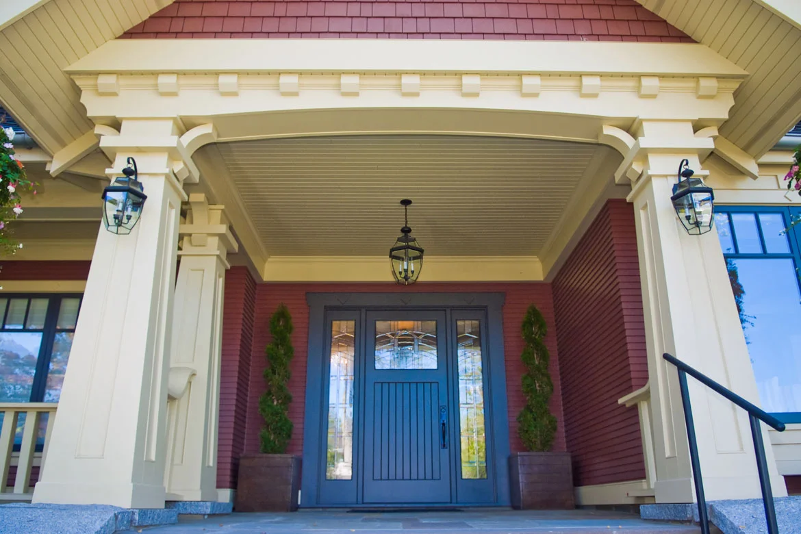 Devonshire_Crescent_Front_Entry_2.jpg