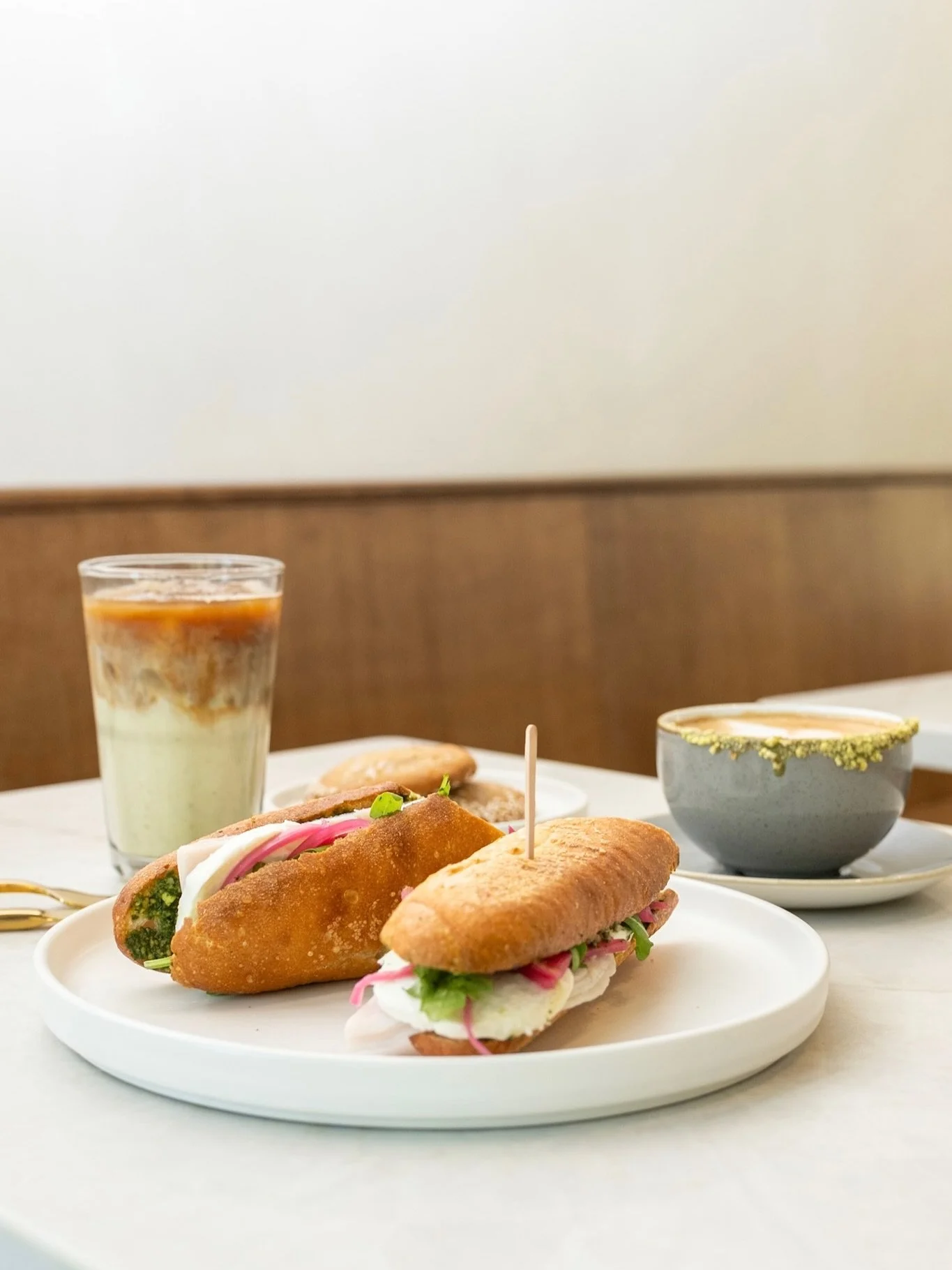 Turkey pesto sandwich, your new lunch favorite β¨π₯