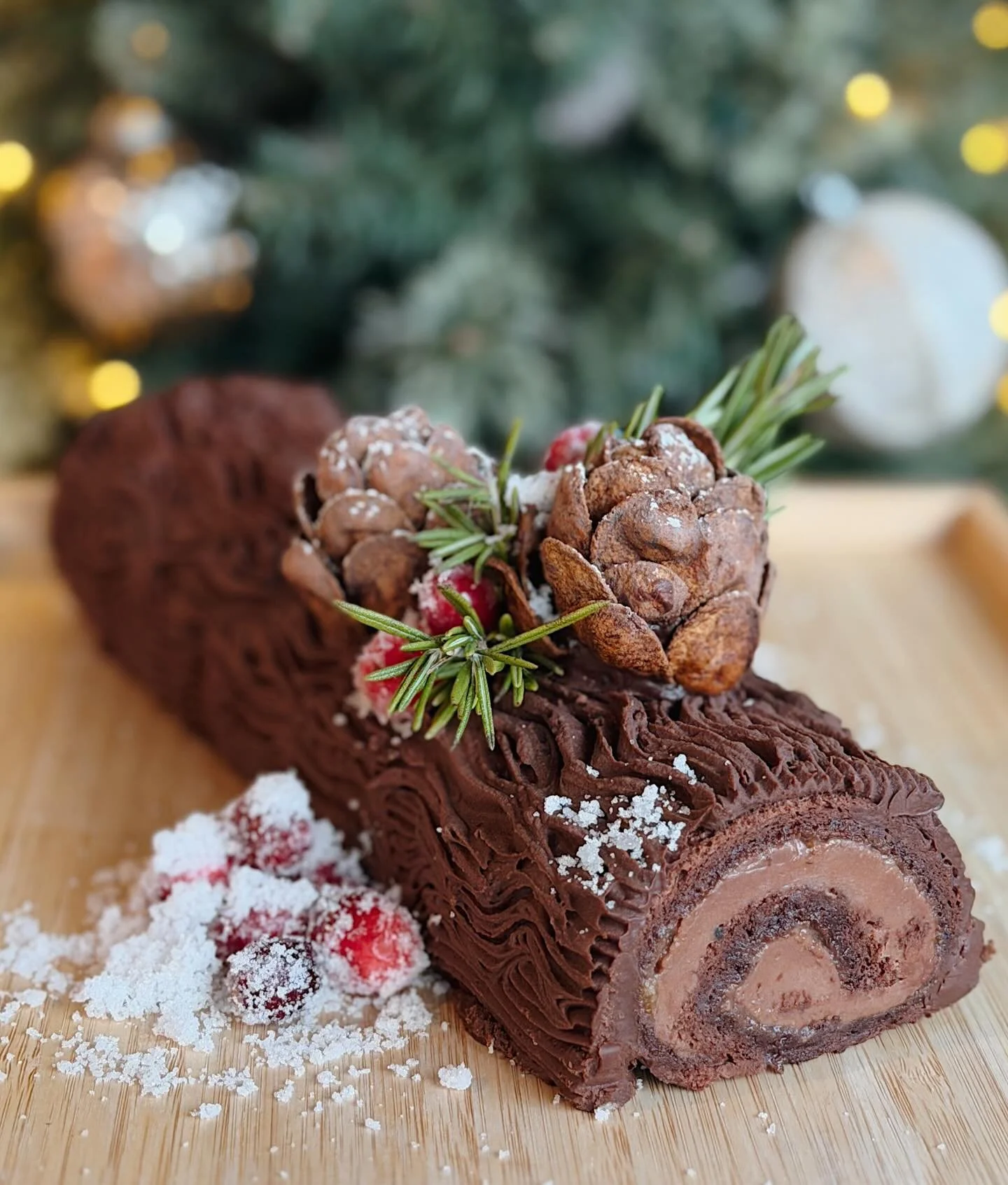 💚❤️CHRISTMAS PREORDERS NOW OPEN❄️✨

For the first time ever we are offering these beautiful Buche de Noel Yule log cakes exclusively from our McLean, VA location 🎄 Parker house dinner rolls and cinnamon rolls are available at both stores. Please pl