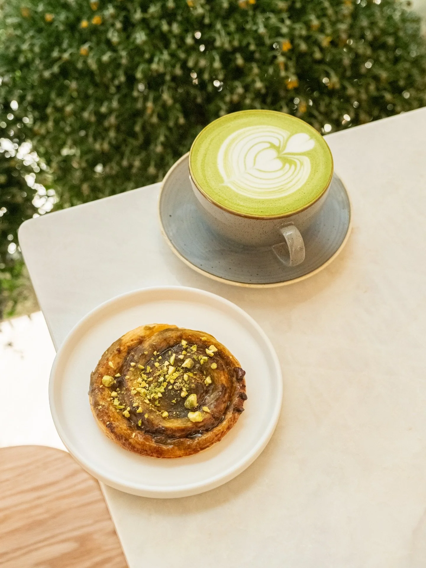Thinking about this pistachio bun again? It&rsquo;s back on the menu, so come grab some before they&rsquo;re gone! A warm, fluffy, soft baked dough with a rich pistachio filling paired with matcha is the perfect weekend treat. ✨ Available at the Virg