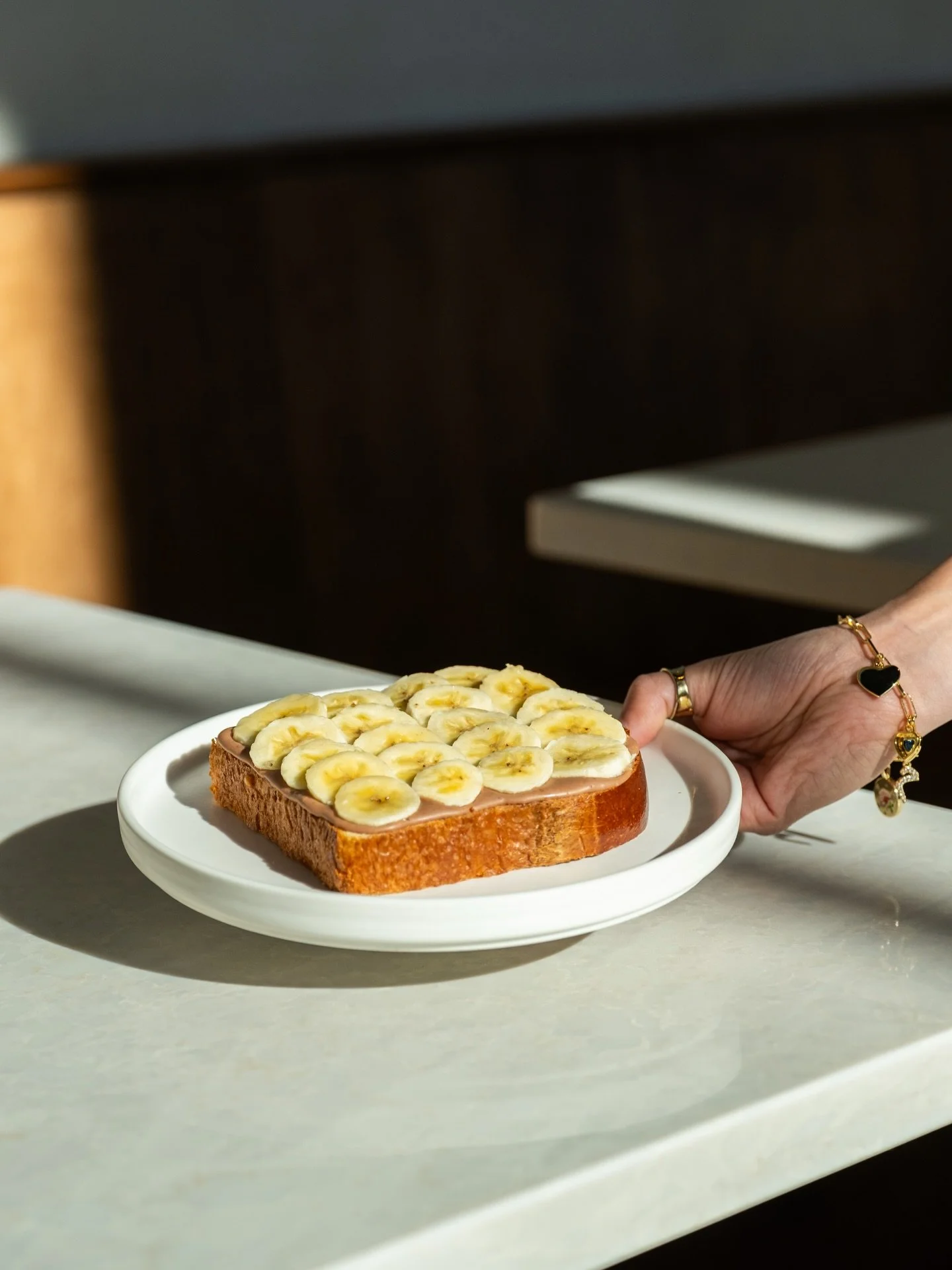 Banana toast is exactly what you need today 🍌💛 Whether it&rsquo;s breakfast or an afternoon pick-me-up, this never misses. Have you tried it yet?