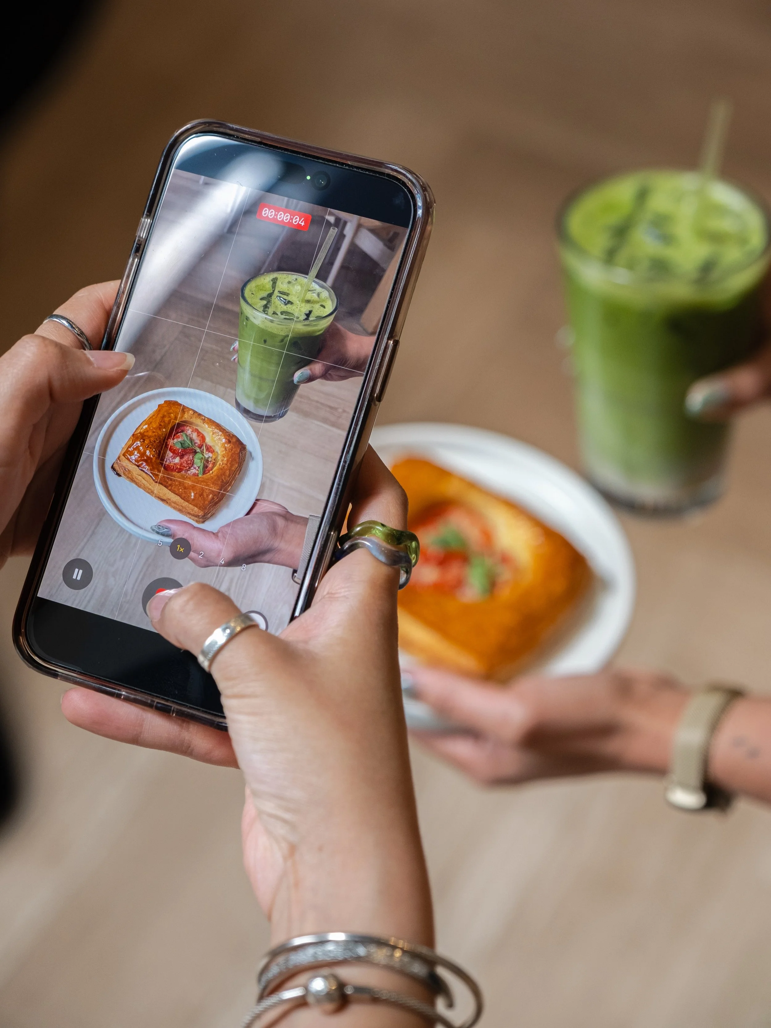 Brunch at the Bakehouse tastes better than it looks 🍵🍅 The pictures don&rsquo;t lie, and the flavor? It hits different. 😋