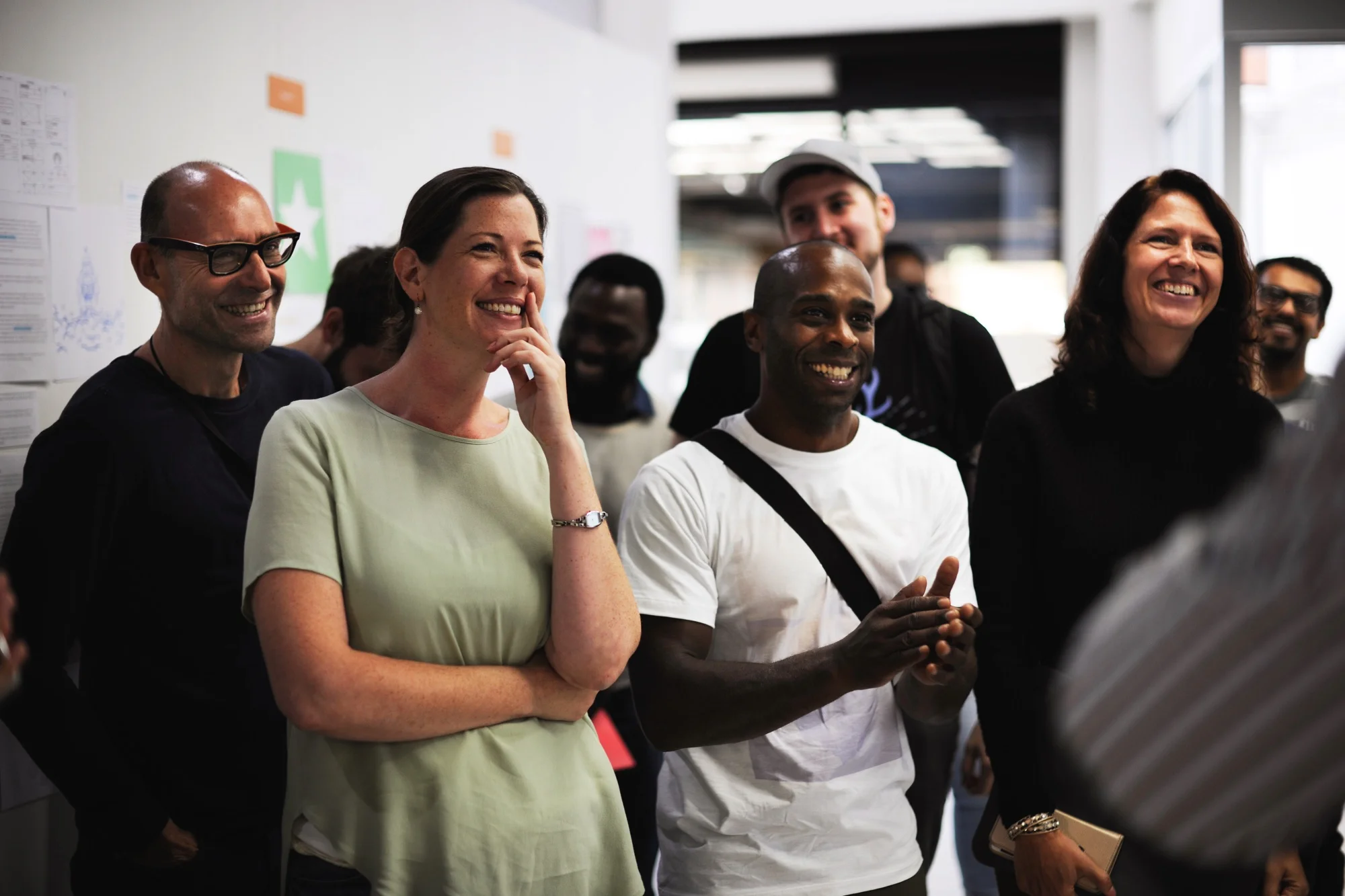 startup-business-team-brainstorming-on-meeting-PGK7ME5.jpg