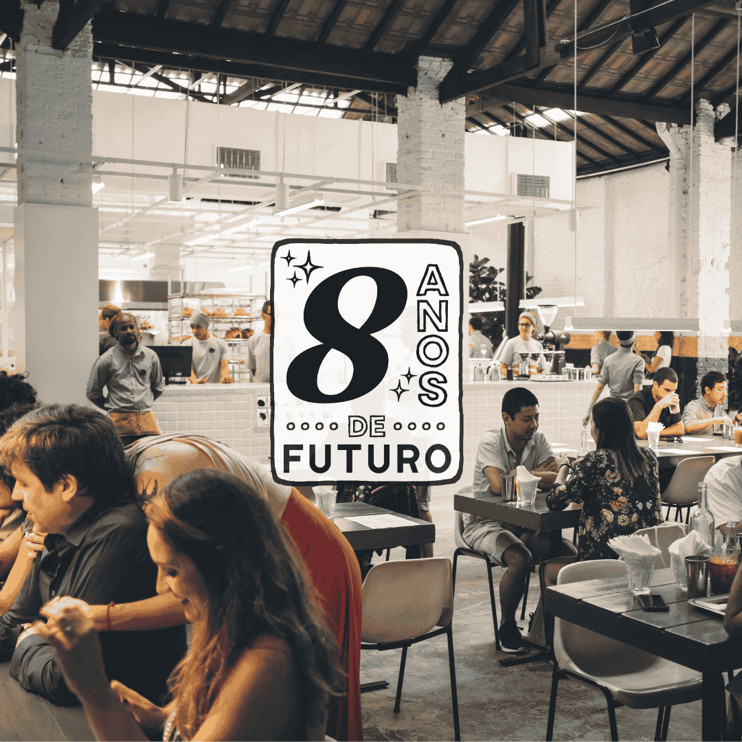 8 ANOS DE FUTURO REFEITÓRIO