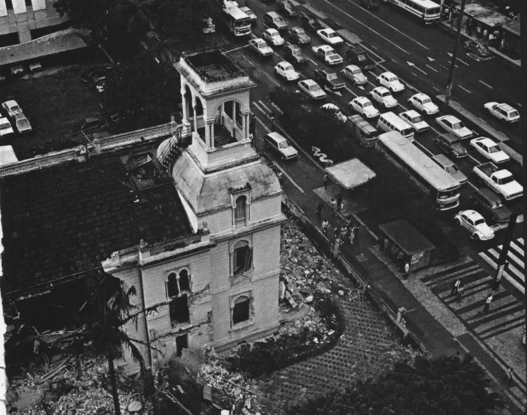 MEMÓRIA PAULISTANA NO CHÃO - COMO SP DESTRÓI SUA PRÓPRIA HISTÓRIA