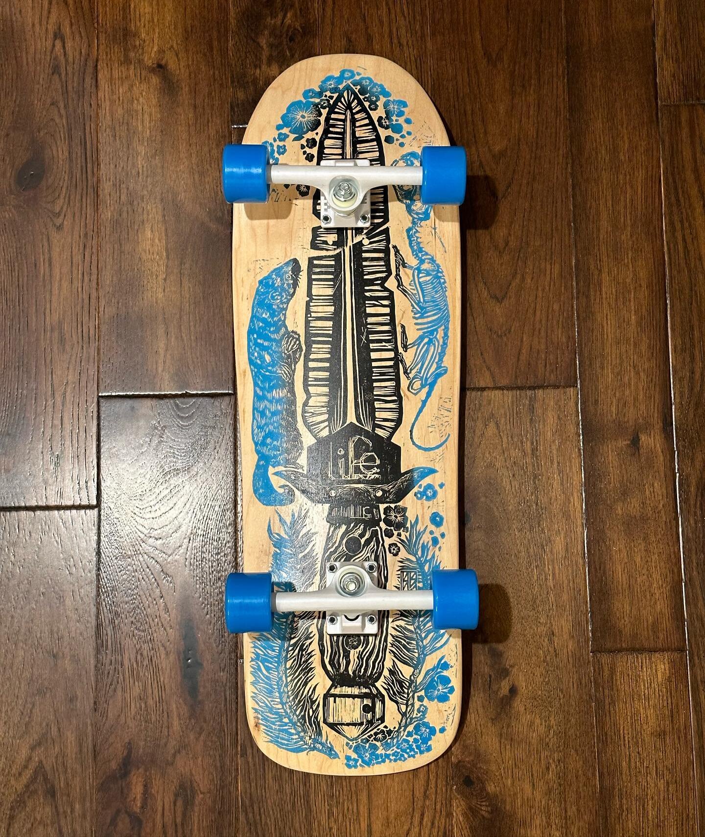 New year, new set up! Can&rsquo;t wait to skate this Life Skateboards deck I&rsquo;ve had for a few years now. Be sure to check them out - everything is literally one of a kind as they screen their decks for you - you choose graphics, color, or let t