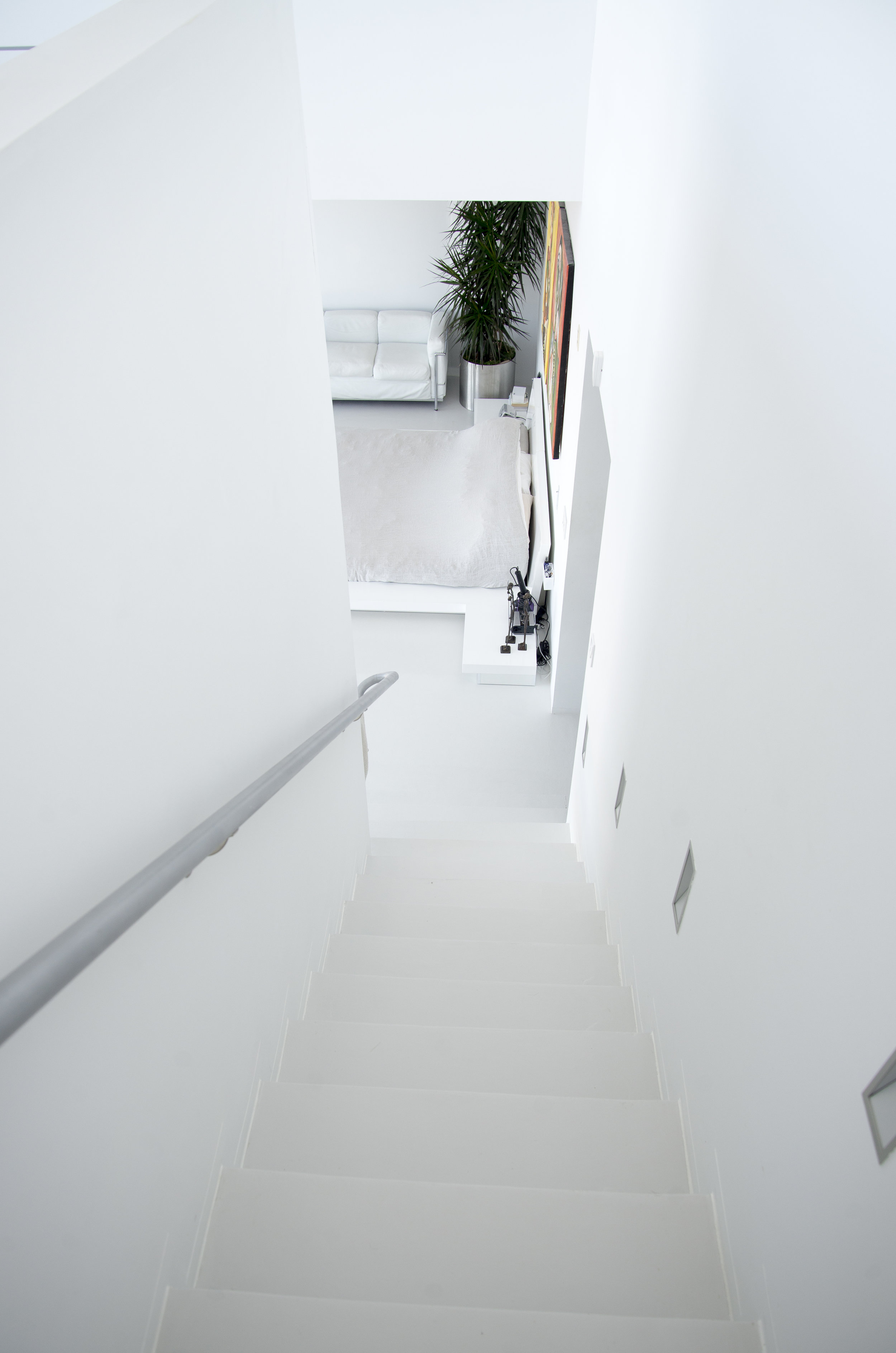 staircasebedroom.jpg