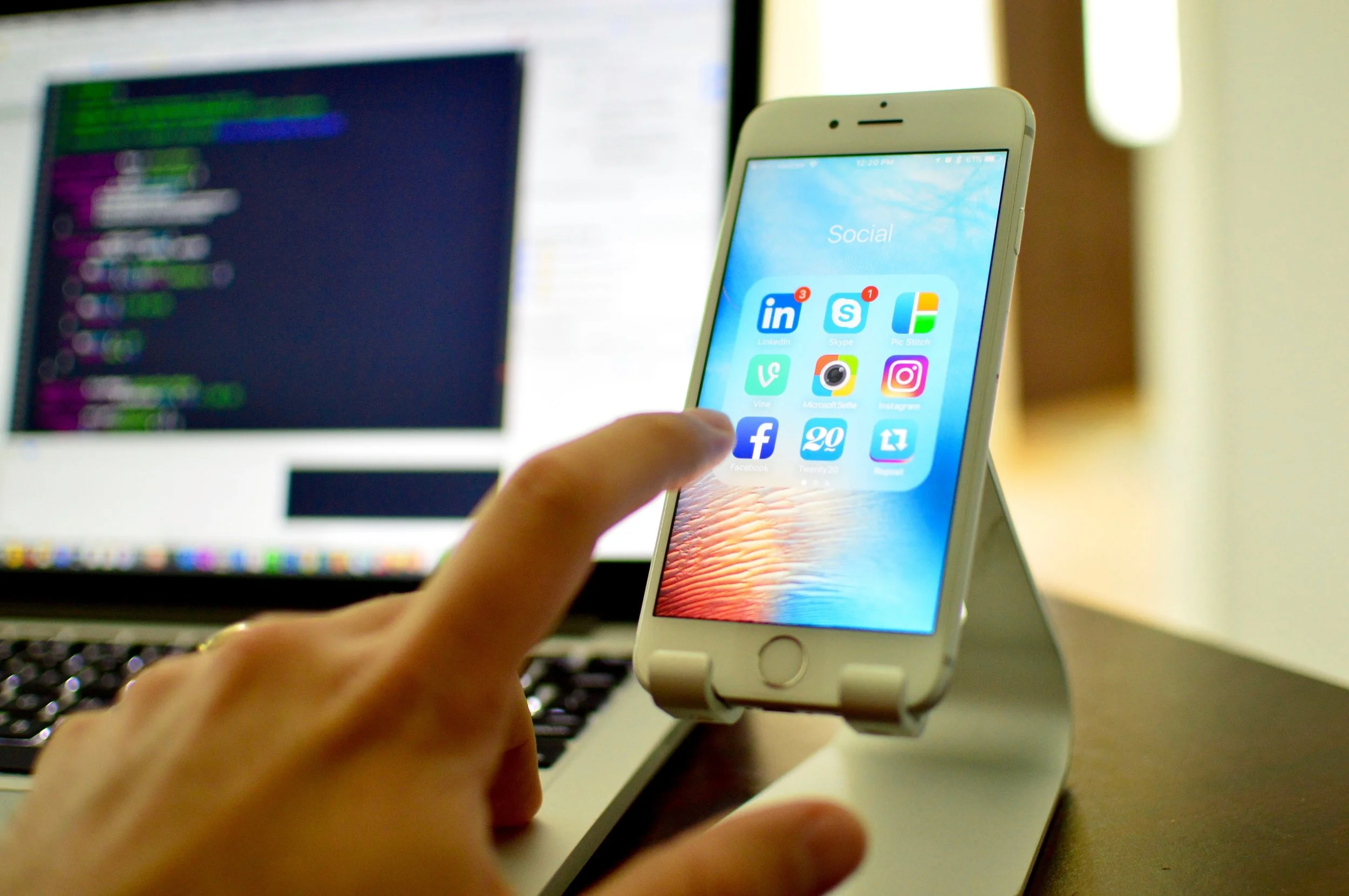 Social Meida - Touching App.jpg
