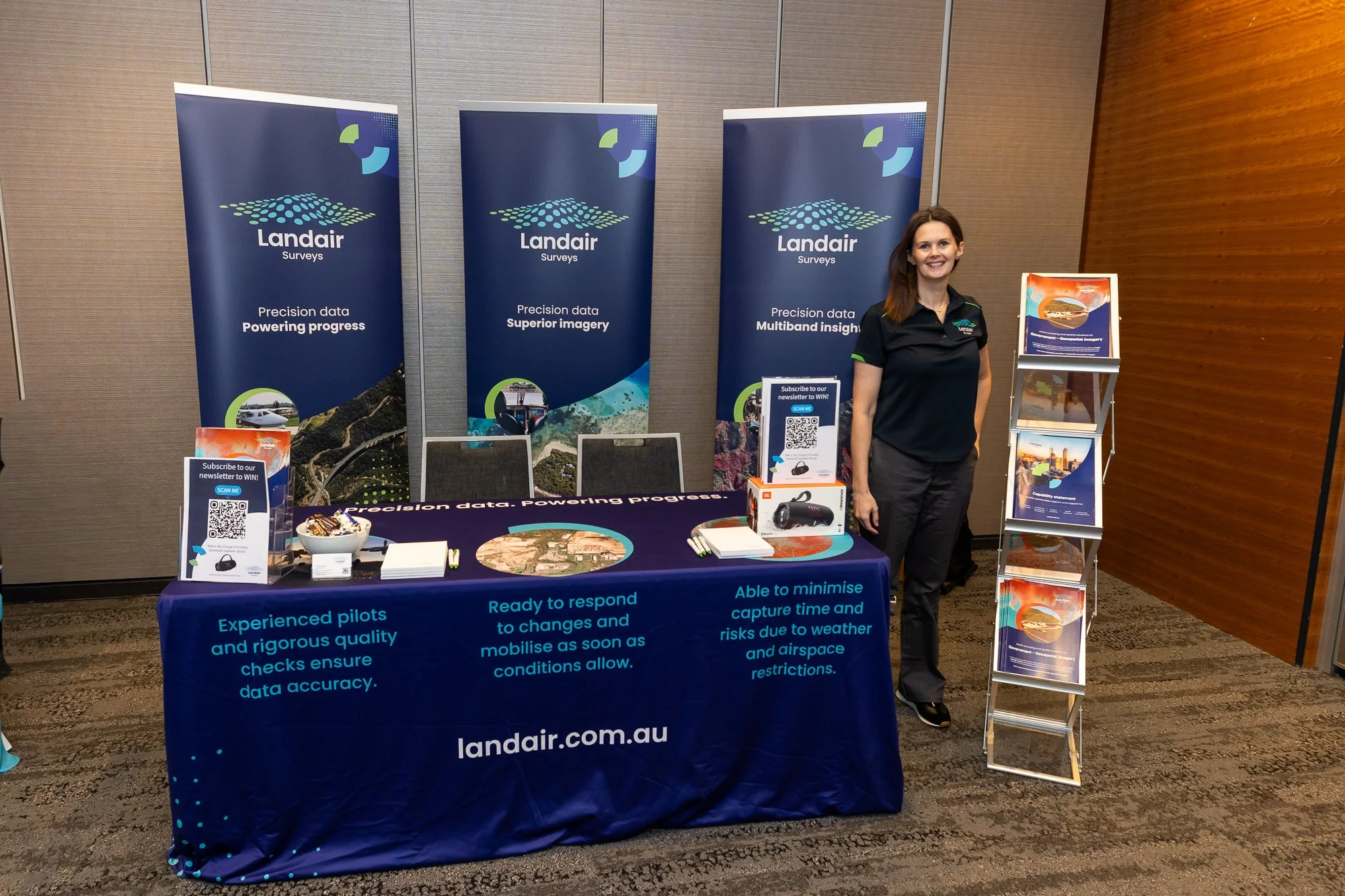 Rhani at Landair trade stand.jpg