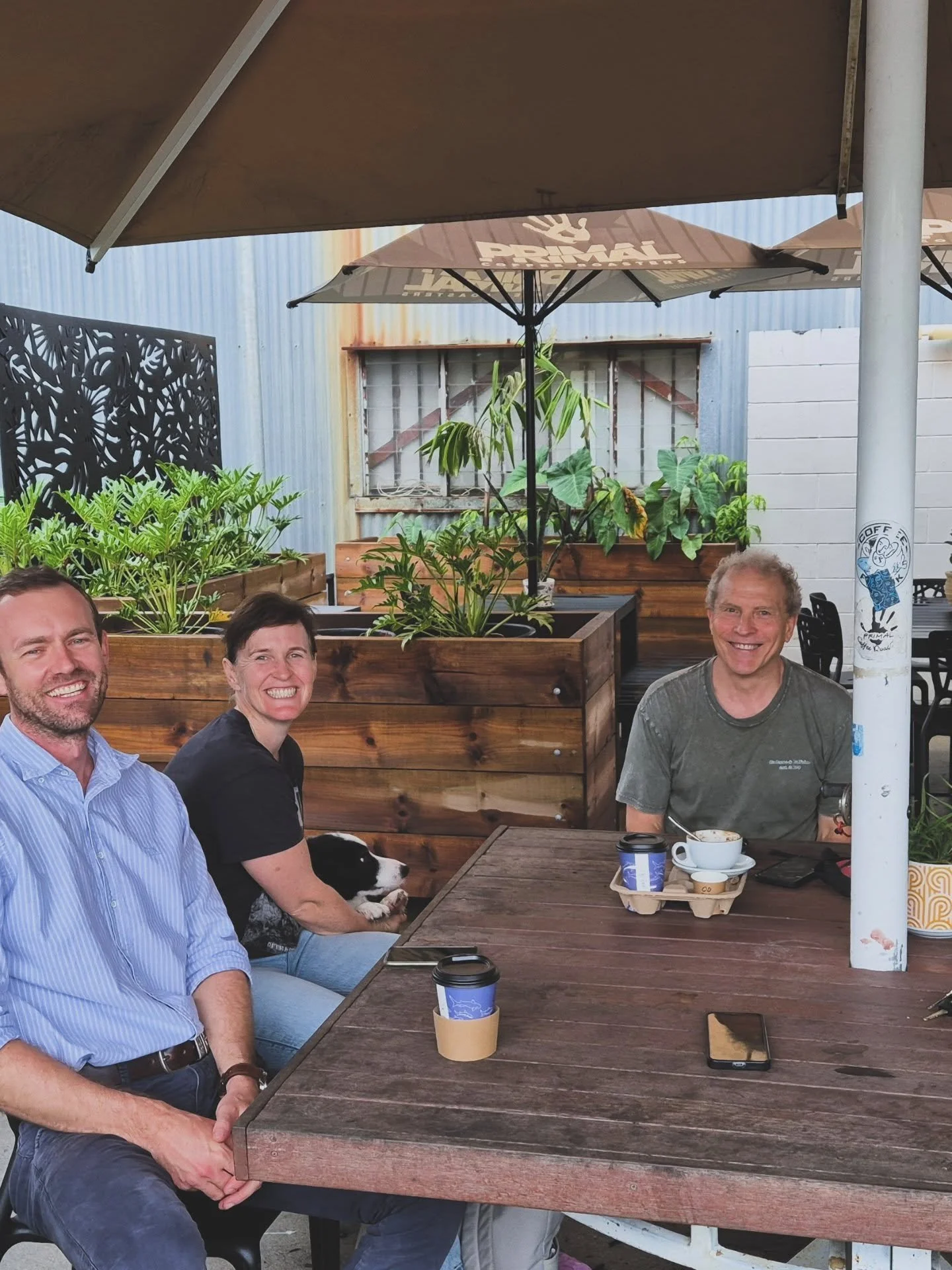 Always a good chat with Bec &amp; Donald (Podiatry Mackay). Pity someone brought their three rowdy kids. Thankful there was one well behaved pup ♡
@becthepodiatrist