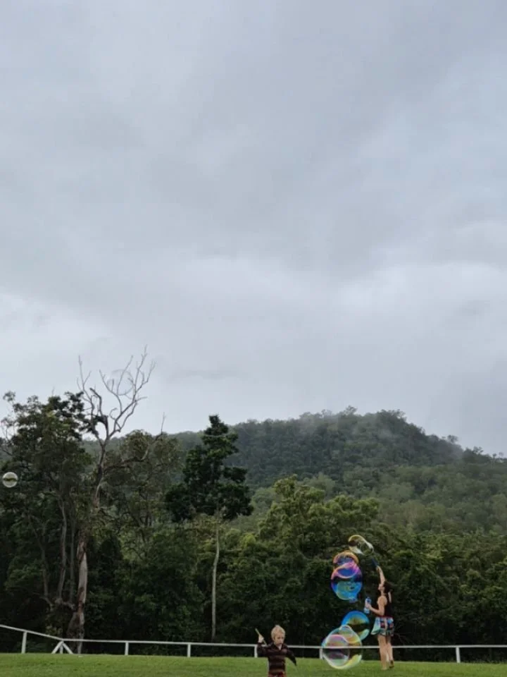 We love the Easter weekend long weekend ♡