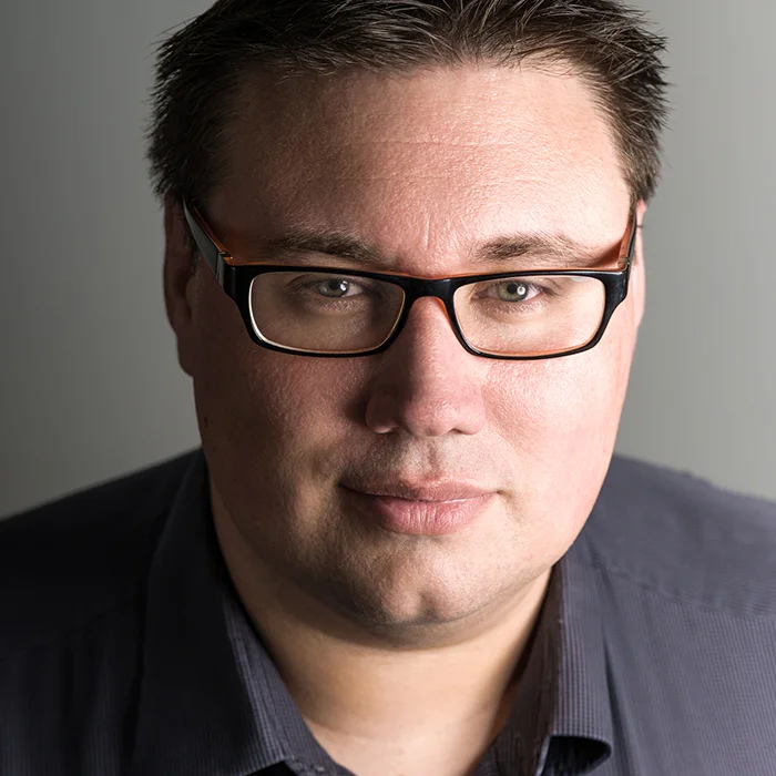Rowan_Brown_col.jpg