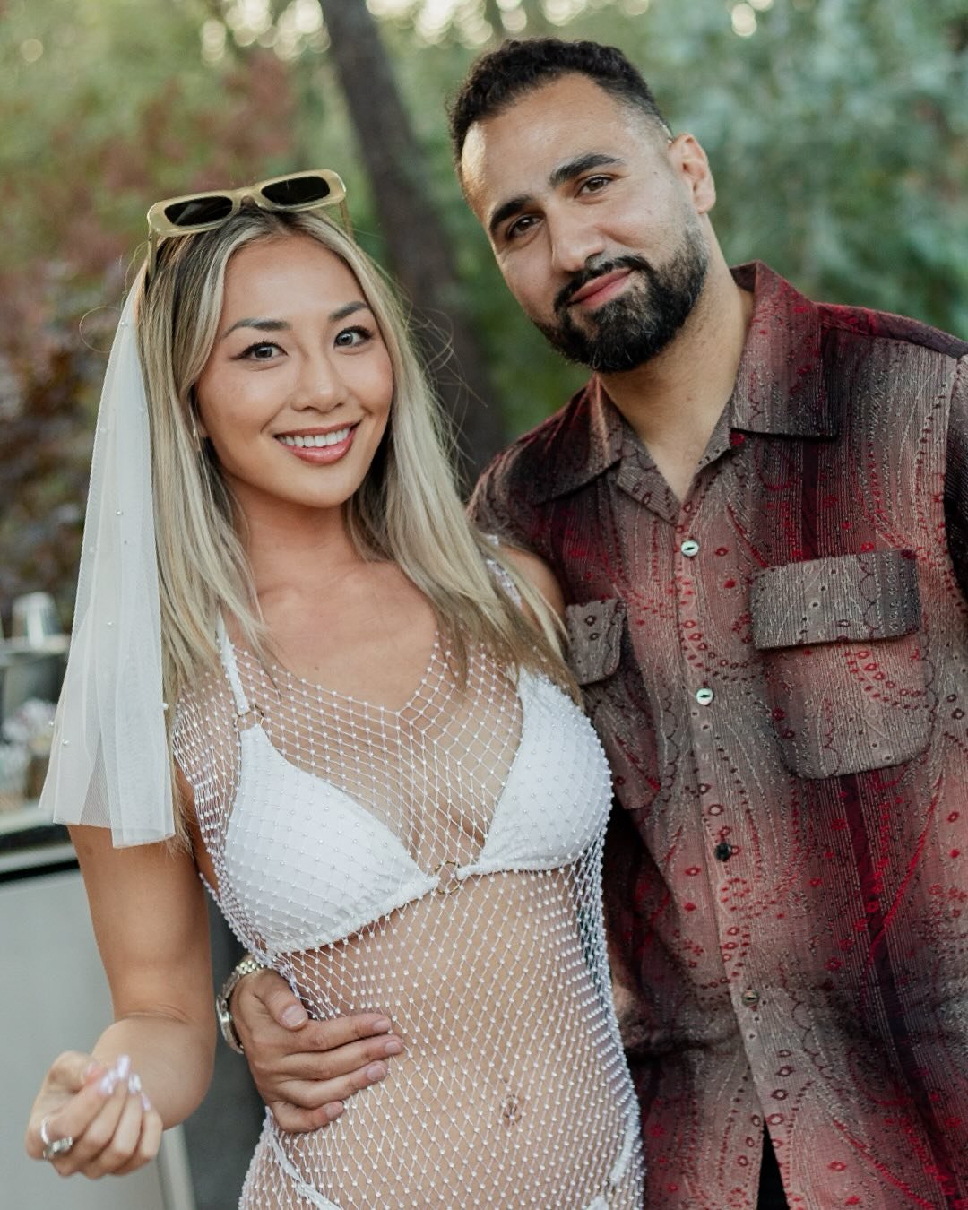 J &amp; N celebrating with friends
.
.
.
.
.
.
.
#sfelopementphotographer #sfweddingphotographer #bayareaelopement #californiawedding #californiaweddingphotographer #filmweddingphotographer #35mm #filmphotography #photovogue #sanfranciscoweddingphoto