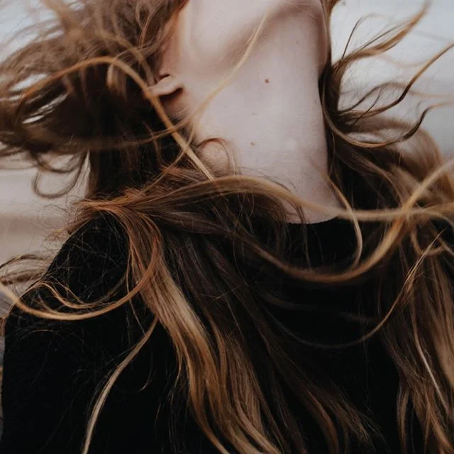 BACKING YOURSELF. From my experience, is something any entrepreneur with a ORIGINAL VISION must get into the practice of doing.⠀⠀⠀⠀⠀⠀⠀⠀⠀
. ⠀⠀⠀⠀⠀⠀⠀⠀⠀
At the beginning stages, a new brand is just an idea, or a collection of ideas in your mind. Bits and