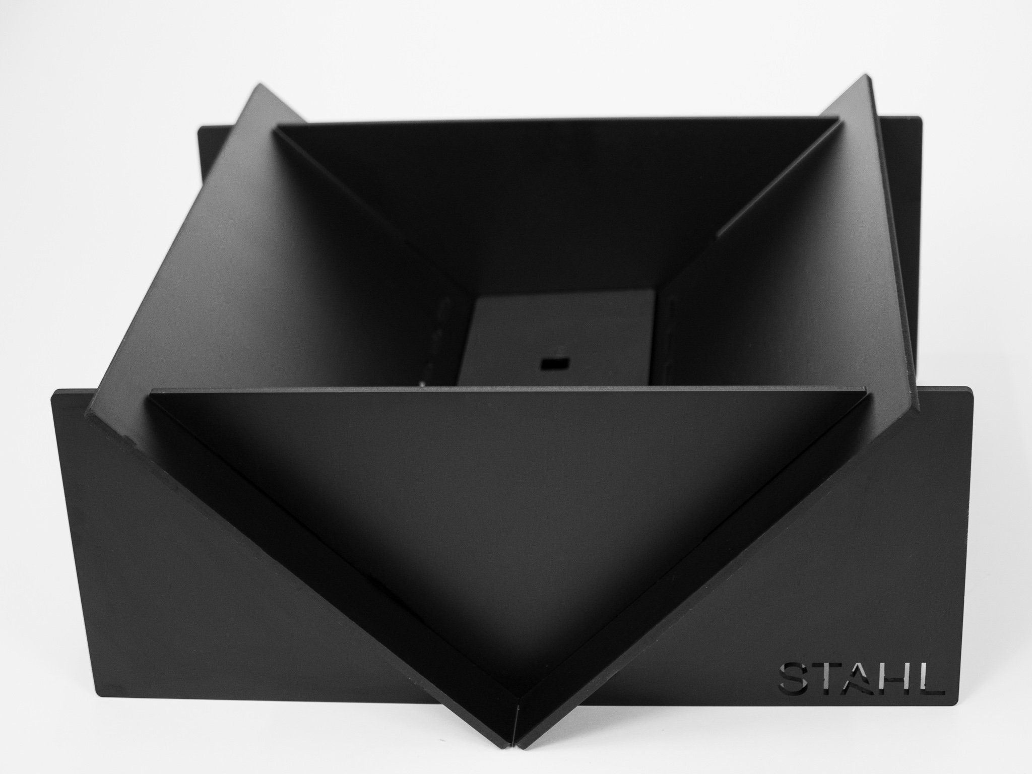 Stahl Firepit Black Medium.jpg