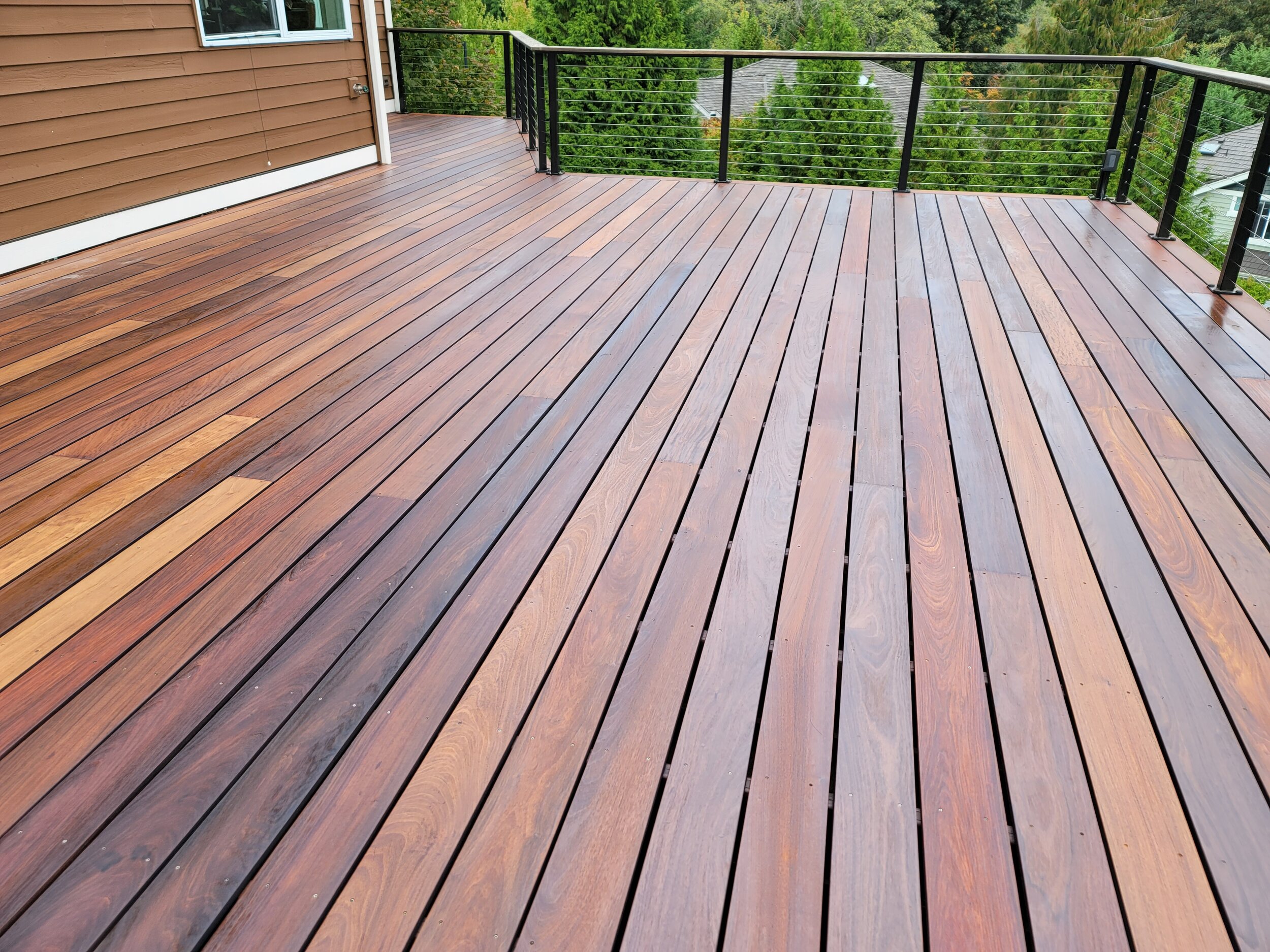 Seattle Deck Staining Services.jpg