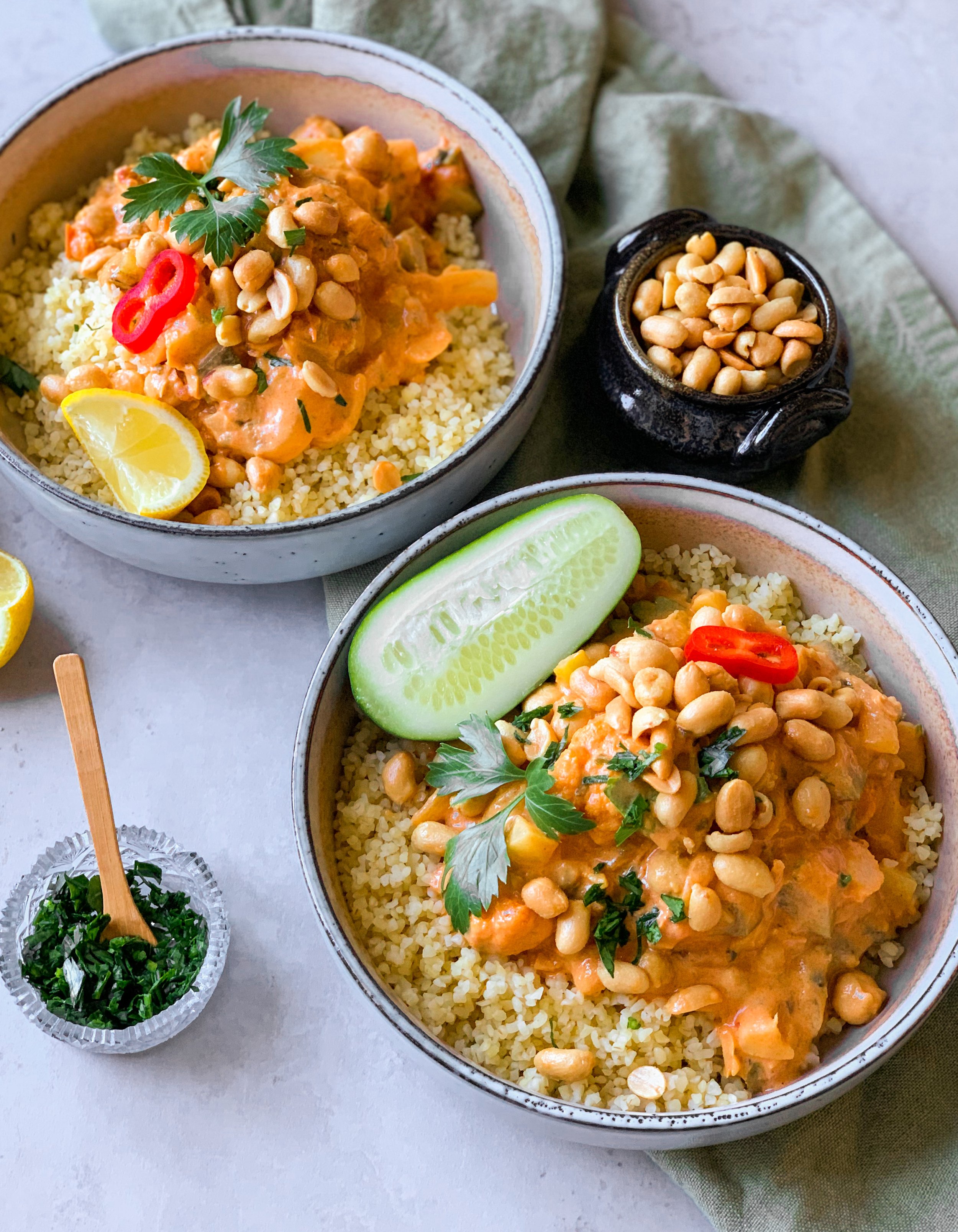 Vegansk kikärtsgryta med blomkål och kokosmjölk