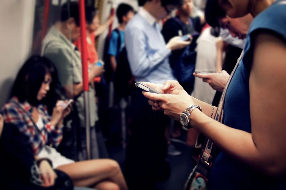 crowded_subway_hong_kong.0.jpg