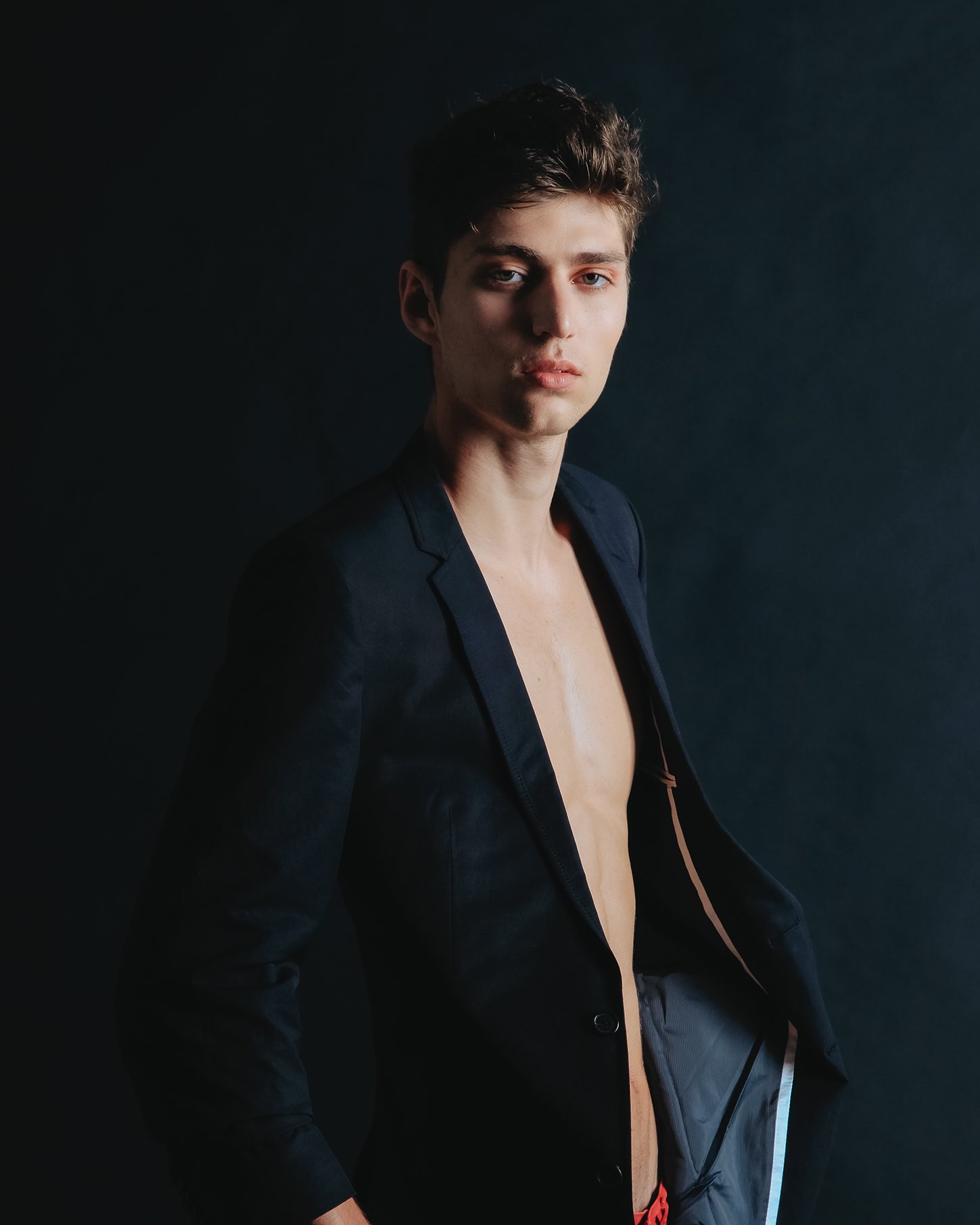 modelprofile3_web.jpg
