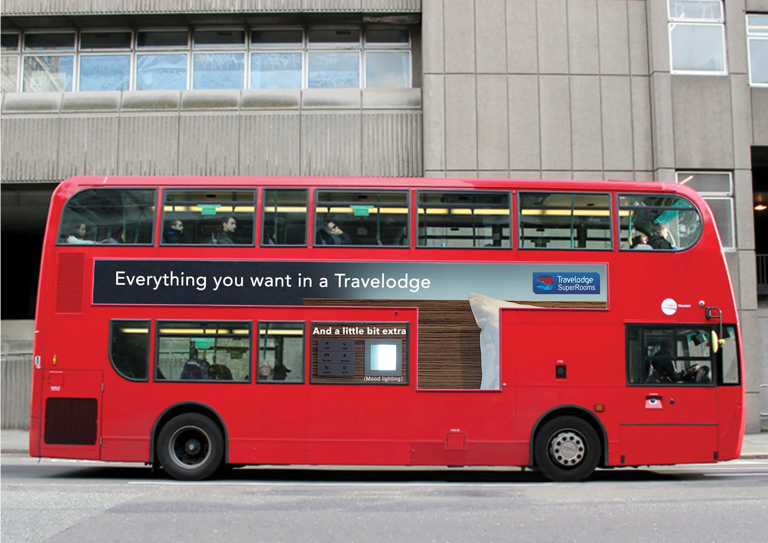Bus-Travelodge-web.jpg