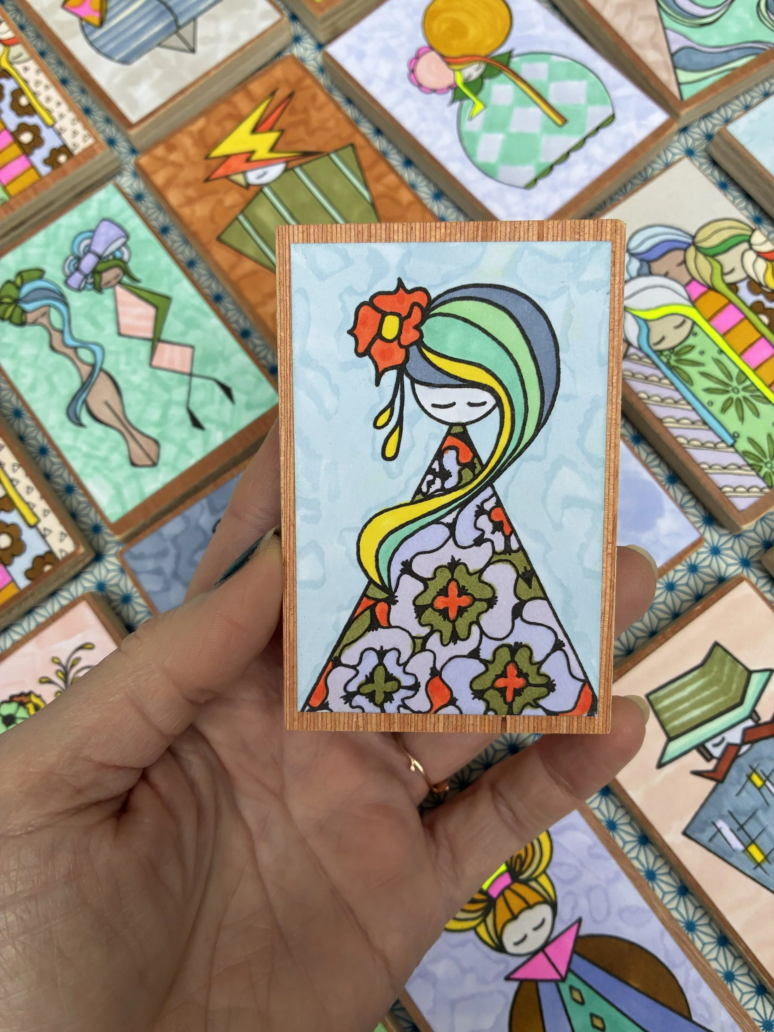 Violaine Hand Crafted Magnet