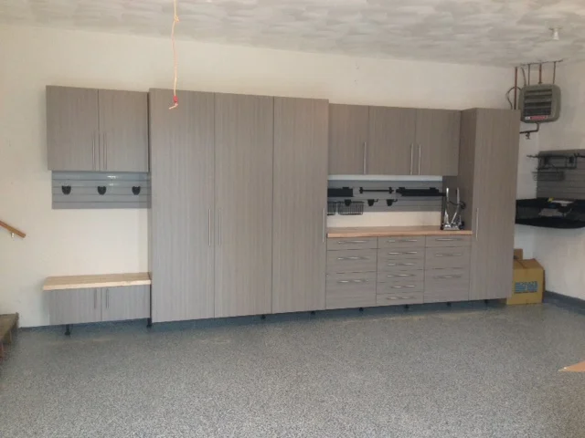 Driftwood w Bench.JPG