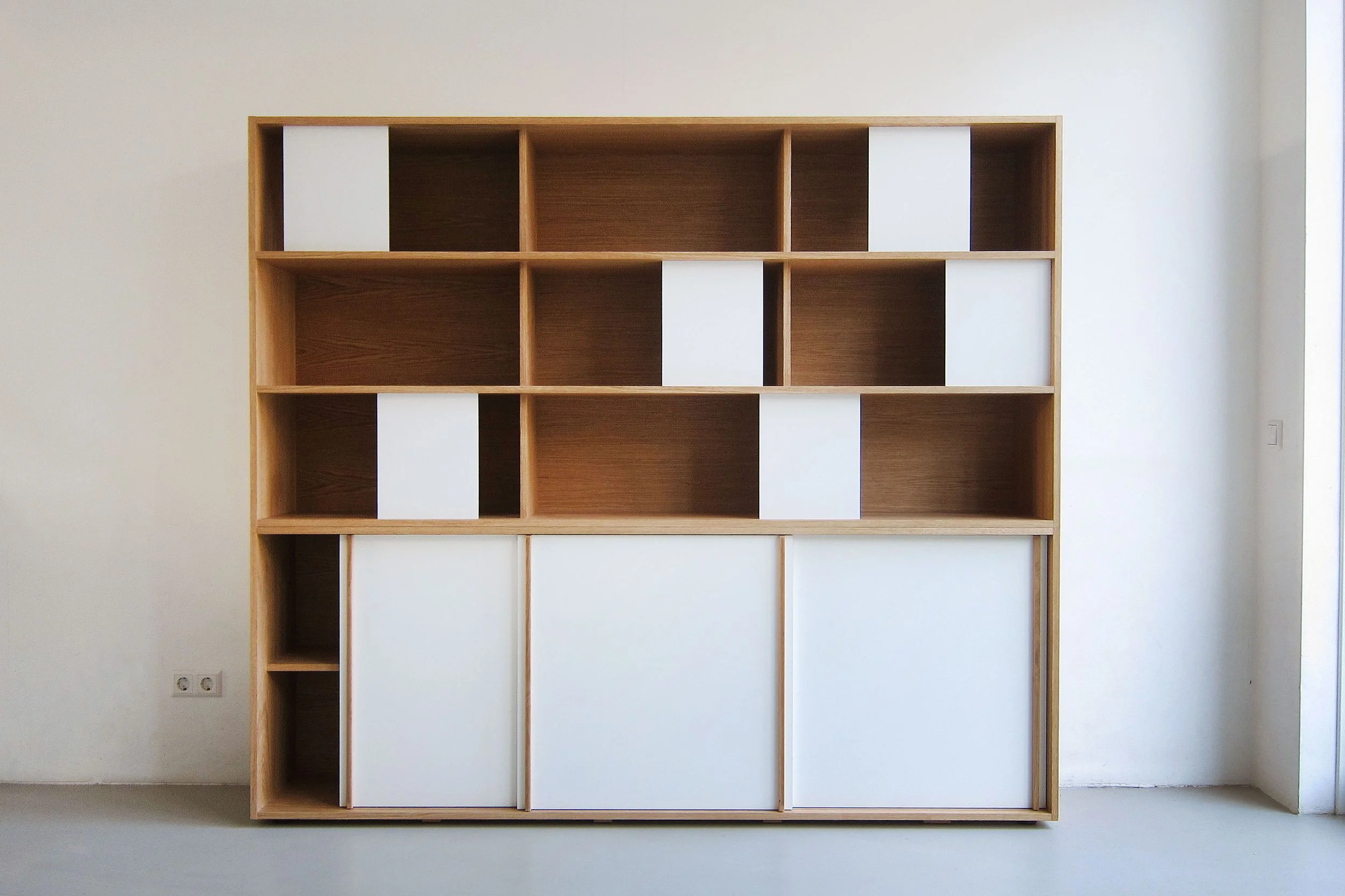 Boekenkast vrijstaand 