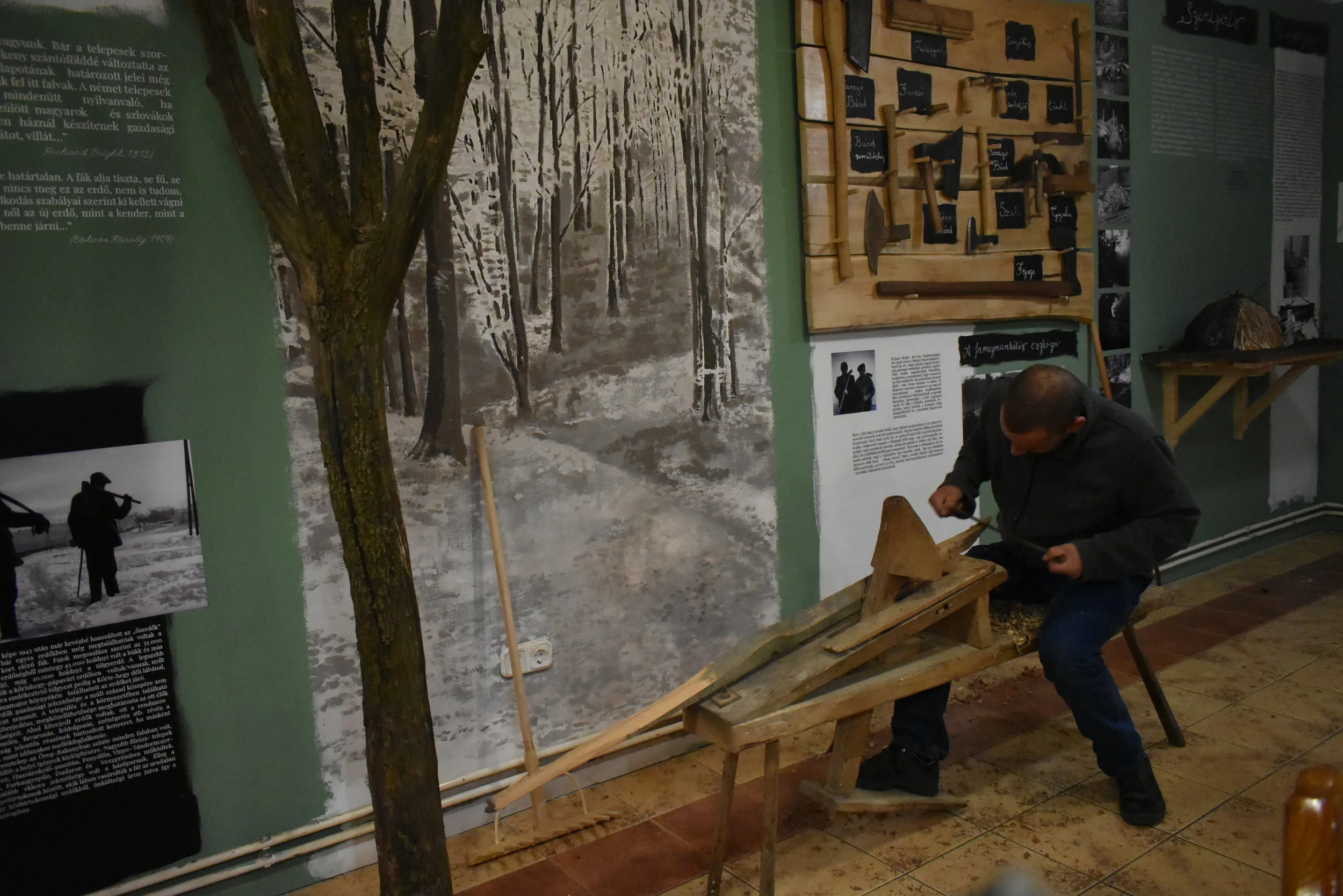 Április 30.-tól vár minden érdeklődőt tárt kapukkal néprajzi kiállításunk oktatóközpontunkban!