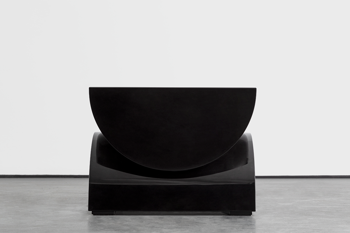 00_format_landscape_pic_0004_KORONIS_CCH2022_SideTable-03.png