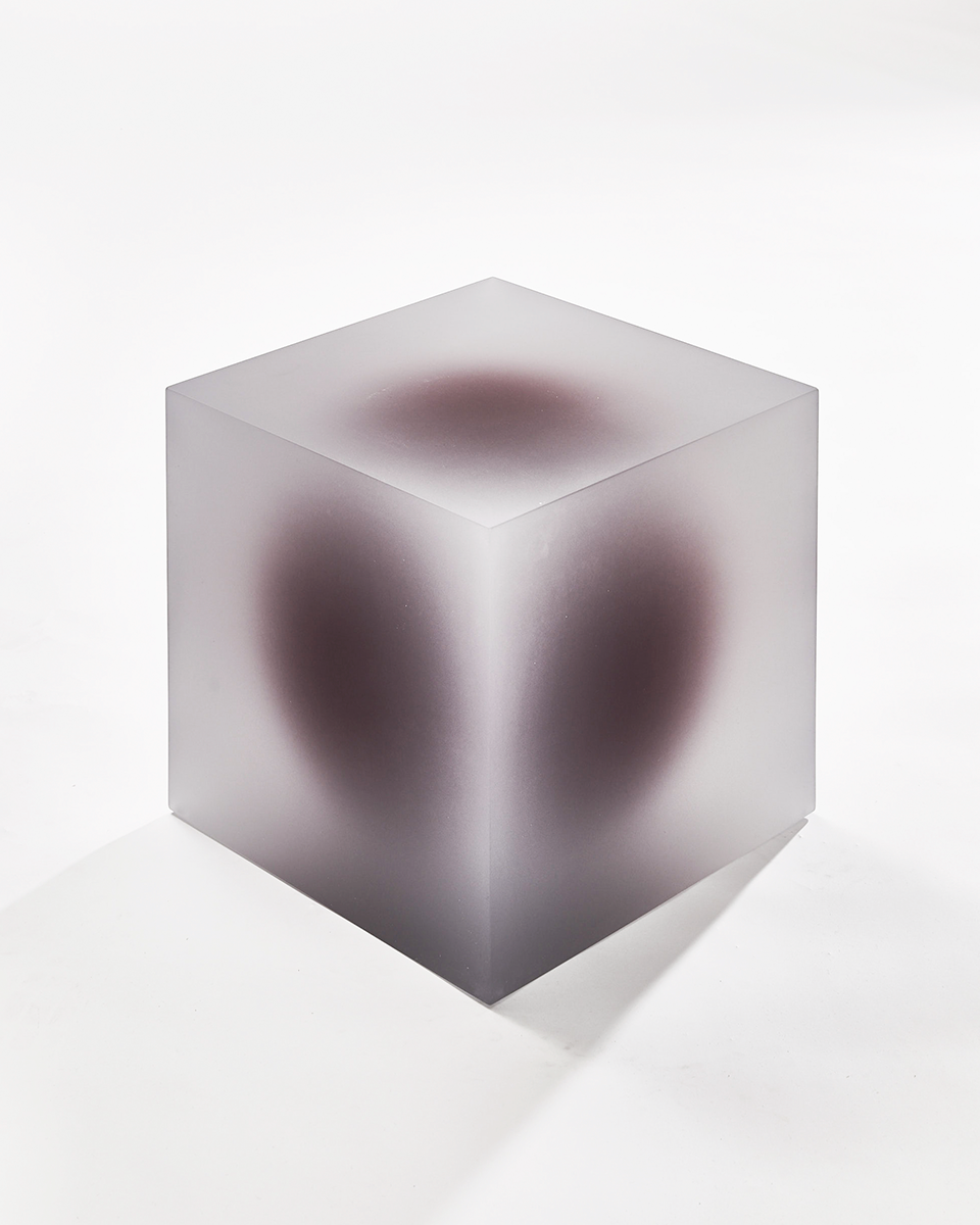 MST_00_0003_982-NikoKoronis_ConsoleEa_0931_pp.png