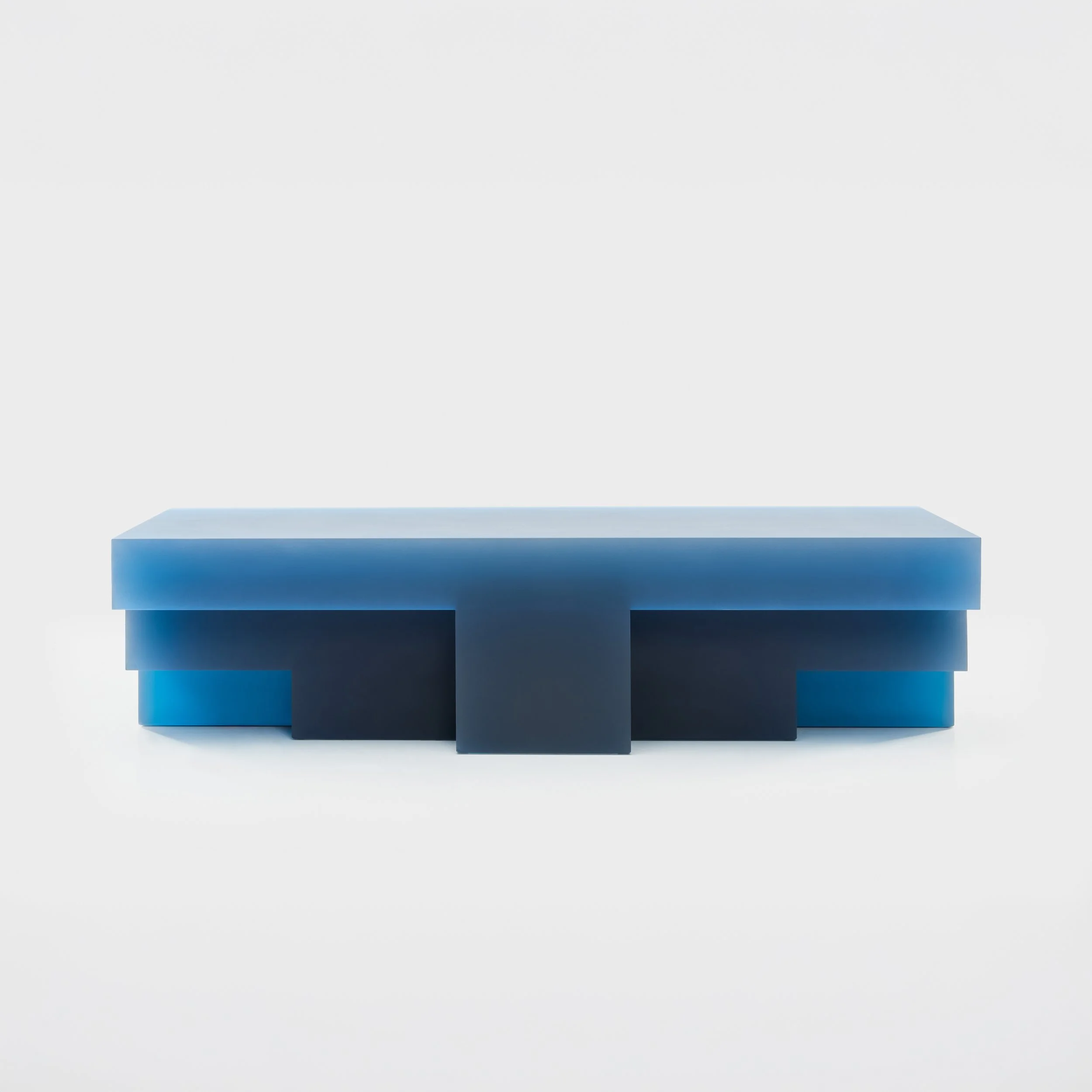 2069 NikoKoronis_GRT_LowBlueTable_10742-1.jpg
