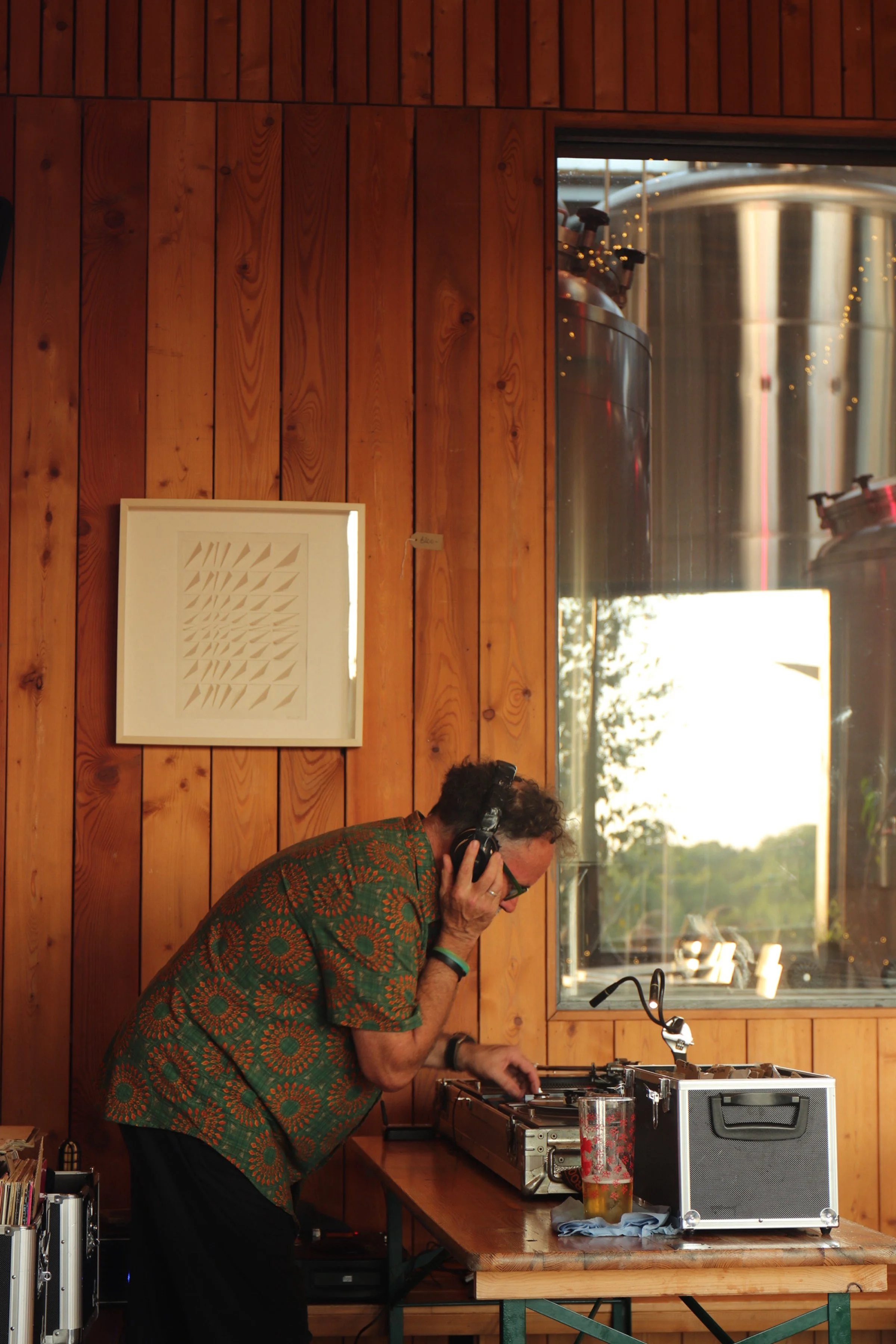 OFF THE BEATEN TRACK Vinyl Night - Free    