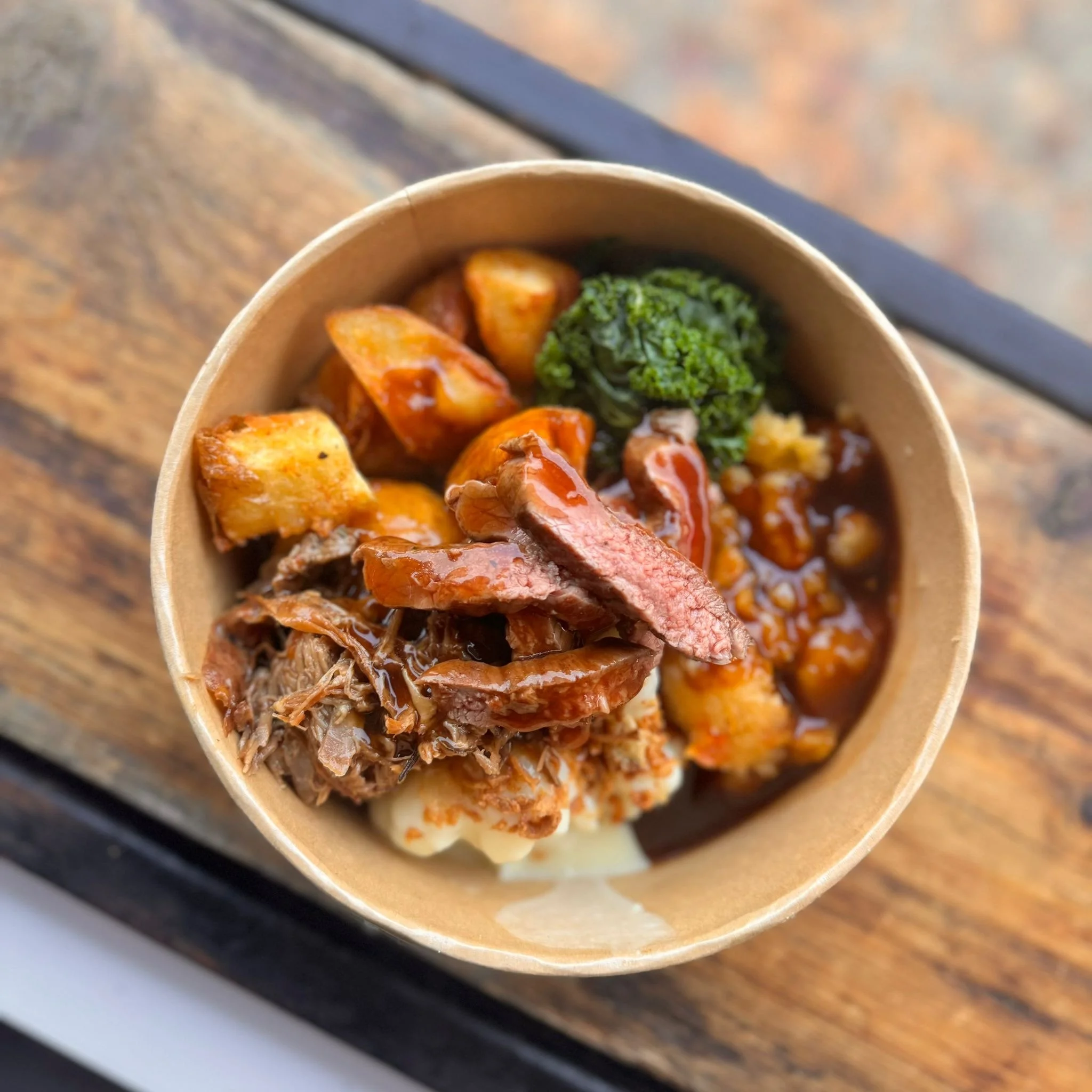 THE SUNDAY ROAST CLUB - HOSTED BY BEAUFORT &amp; BARLEY