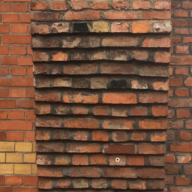 gotta love a brick detail!