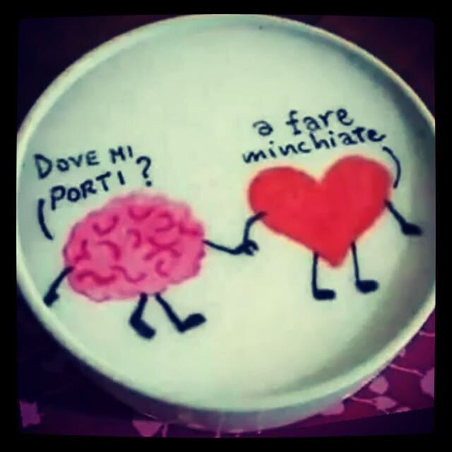 Dove ti porta il cuore? 
#riflessioni #goodnight #sabato #saturdaymood #divano #relax #immaginazione