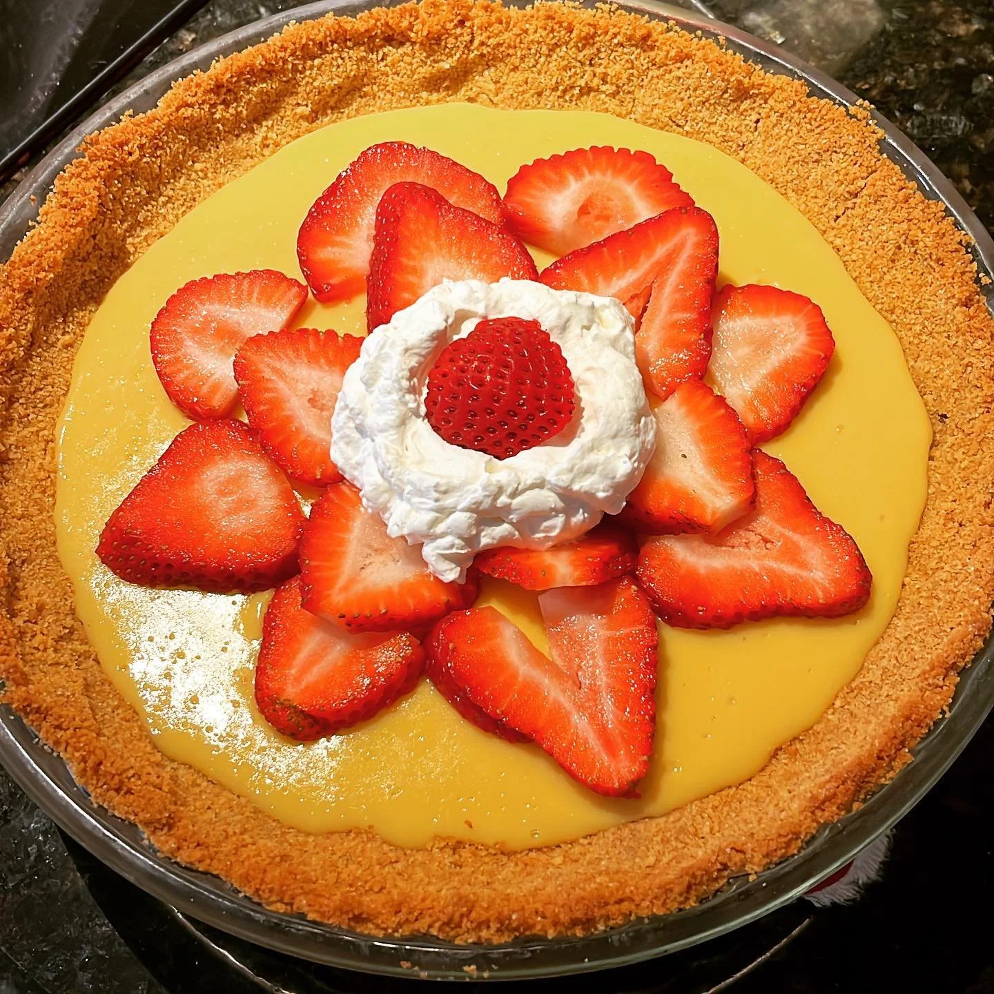 Lemon Strawberry 🍓 Pie meets Tarte creation 
.
.
.
#radiantbeautybyashley #notjustamakeupartist #lemontarte #lemonpie #strawberrylemonade