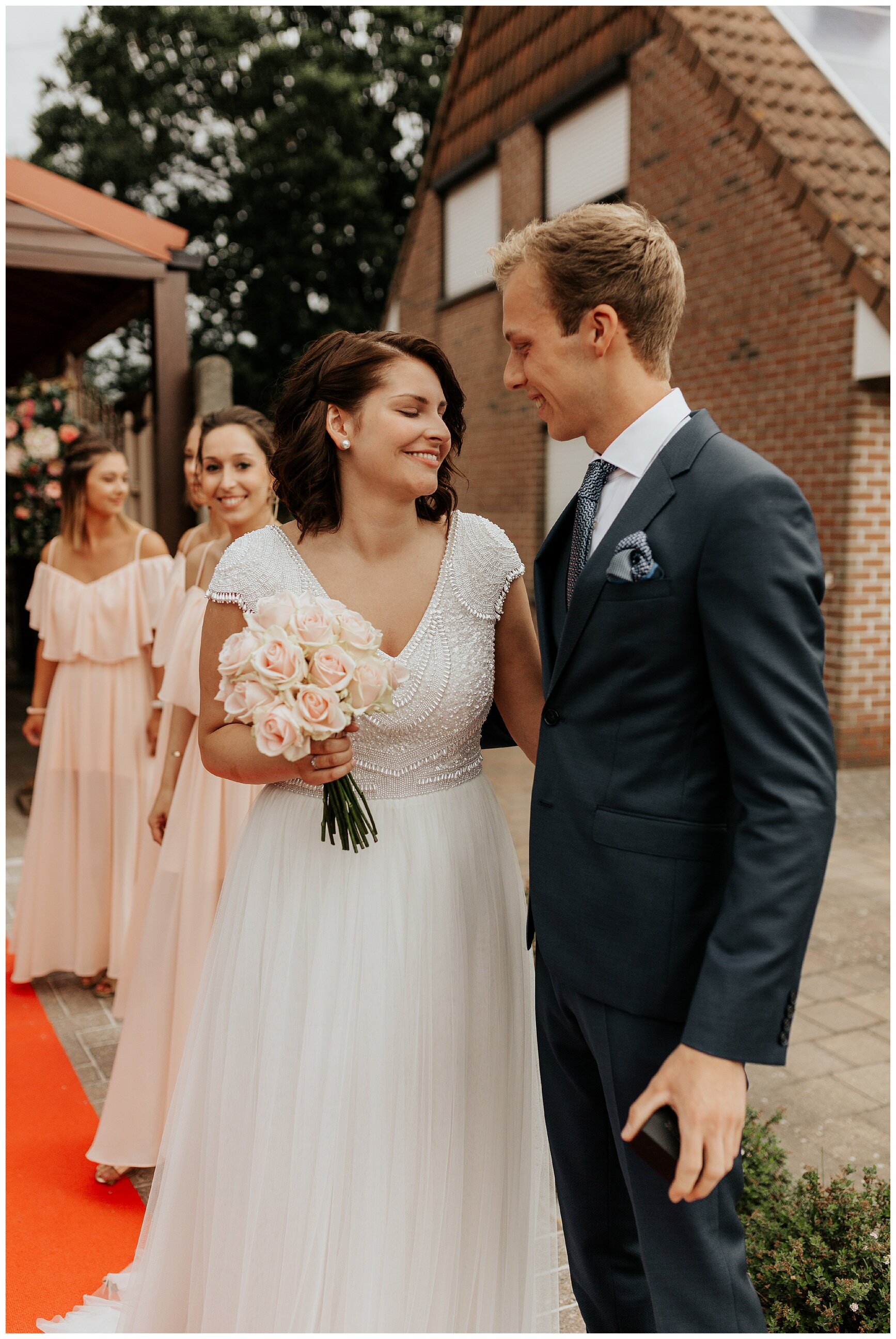 huwelijksfotografie-huwelijksfotograaf-trouwfotograaf-huwelijksfoto-trouwfoto-herentals-kempen-lisa-helsen-photography-lena-gielen-karmel-herentals-_0004.jpg