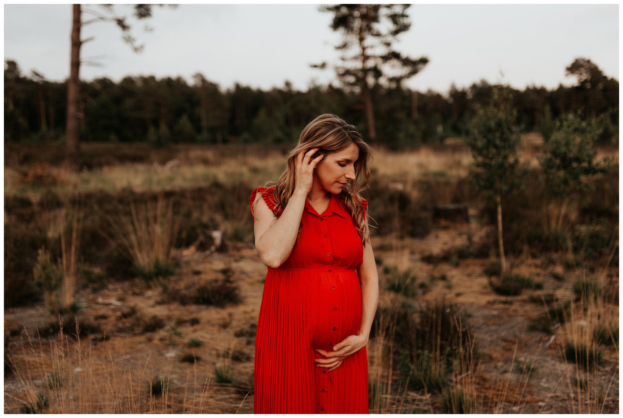 zwangerschapsfotografie-zwangerschapsshoot-zwangerschapsaankondiging-lisahelsenphotography-herentals-westerlo-herselt-kempen-vlaanderen_0013.jpg