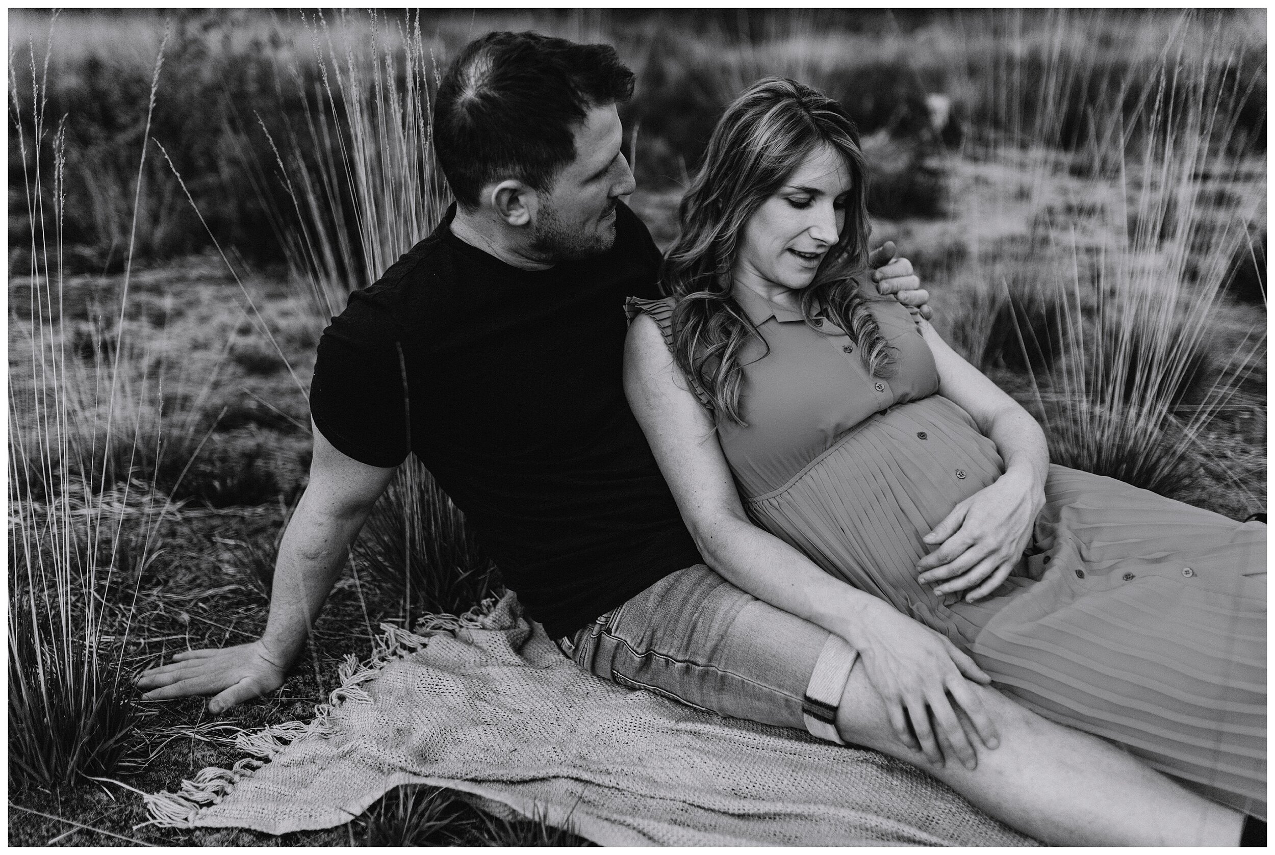 zwangerschapsfotografie-zwangerschapsshoot-zwangerschapsaankondiging-lisahelsenphotography-herentals-westerlo-herselt-kempen-vlaanderen_0012.jpg