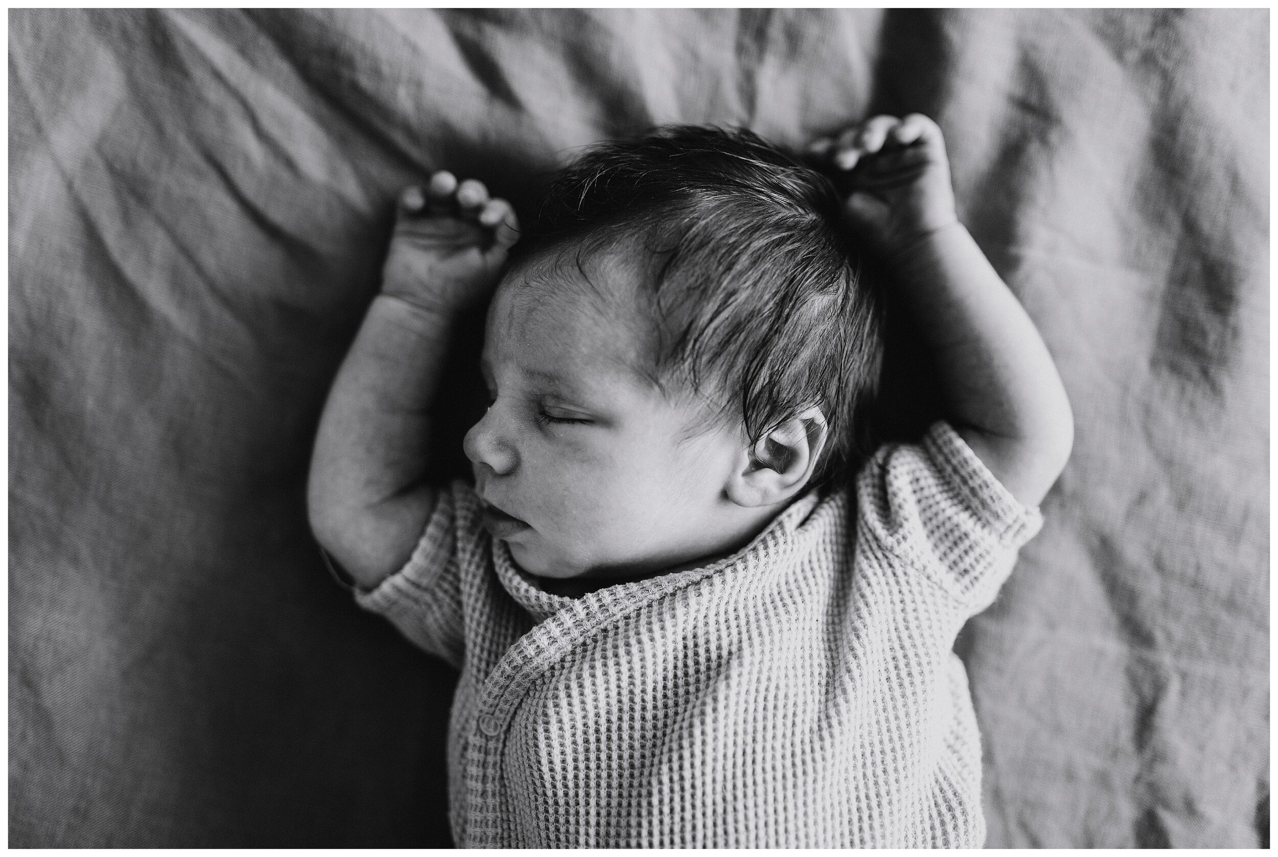 newbornfotografie-newbornfotograaf-babyfotografie-babyfotoshoot-newbornshoot-lifestylenewborn-lisa-helsen-photography-herentals-westerlo-vlaanderen_0009.jpg