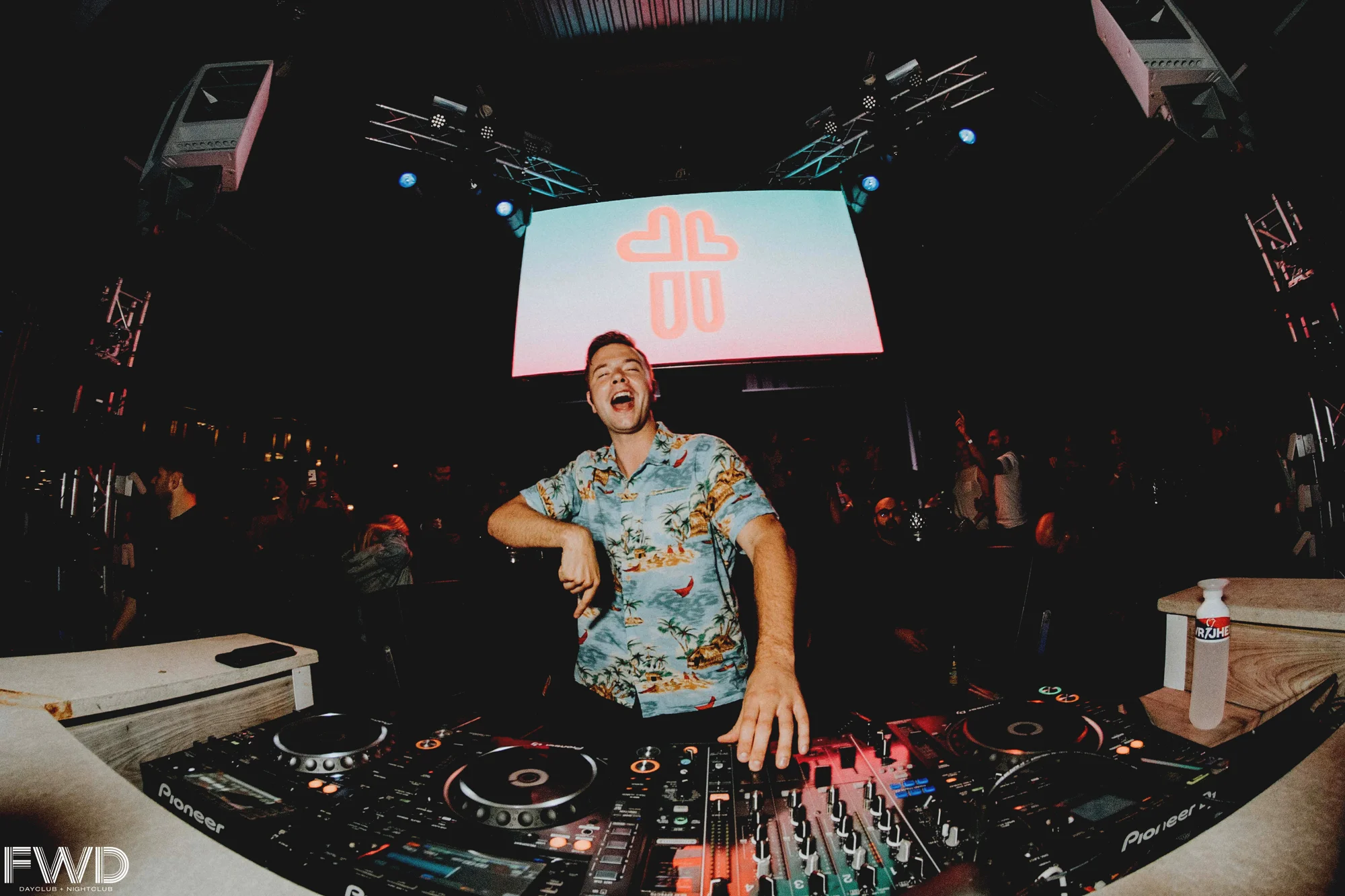 sam-feldt-fwd-nightclub.jpg