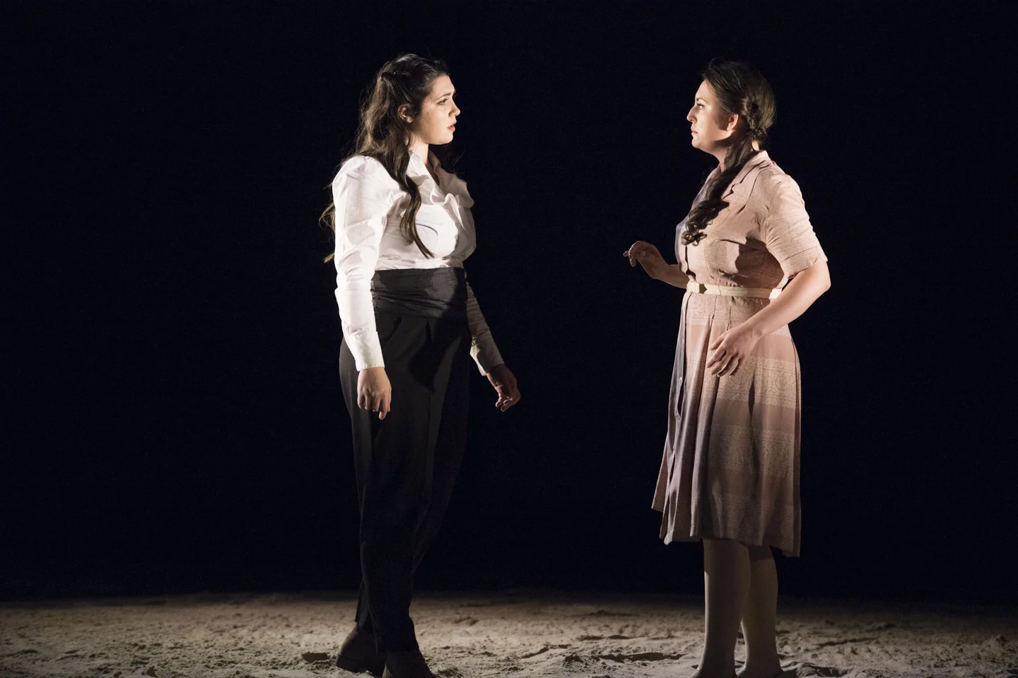 Carmen-B_photo©RichardHubertSmith-8485.jpg